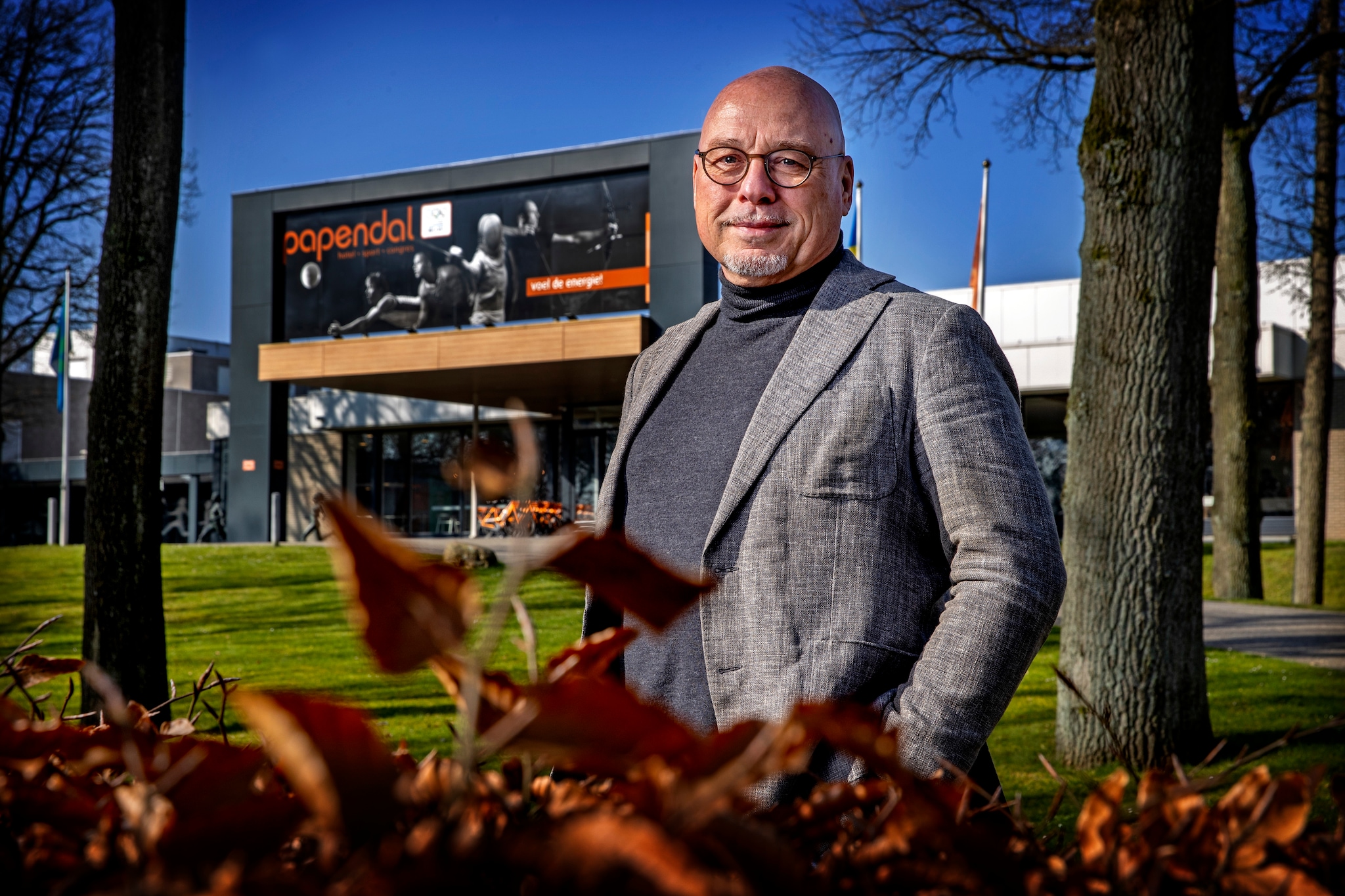 Maurits Hendriks voor het NOC*NSF Sportcentrum Papendal waar hij in 2022 vertrok.