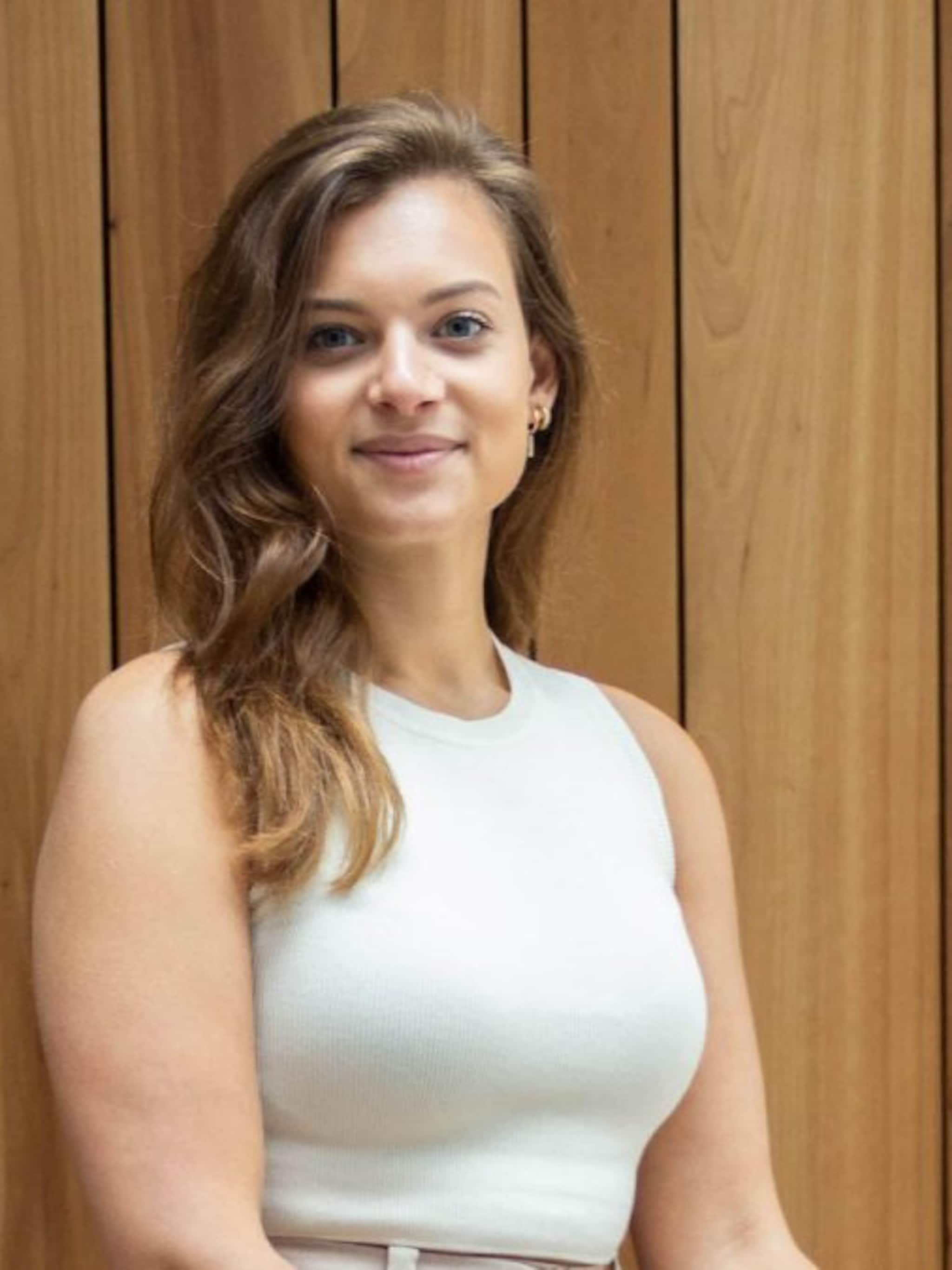 van lier ceo christina van spaendonck 28 verraste met vertrek plots sluiten winkels
