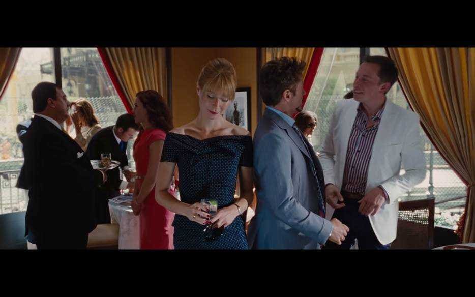 Rechts te zien, Elon Musk in de film Iron Man 2. Rechts te zien, Elon Musk in de film Iron Man 2.