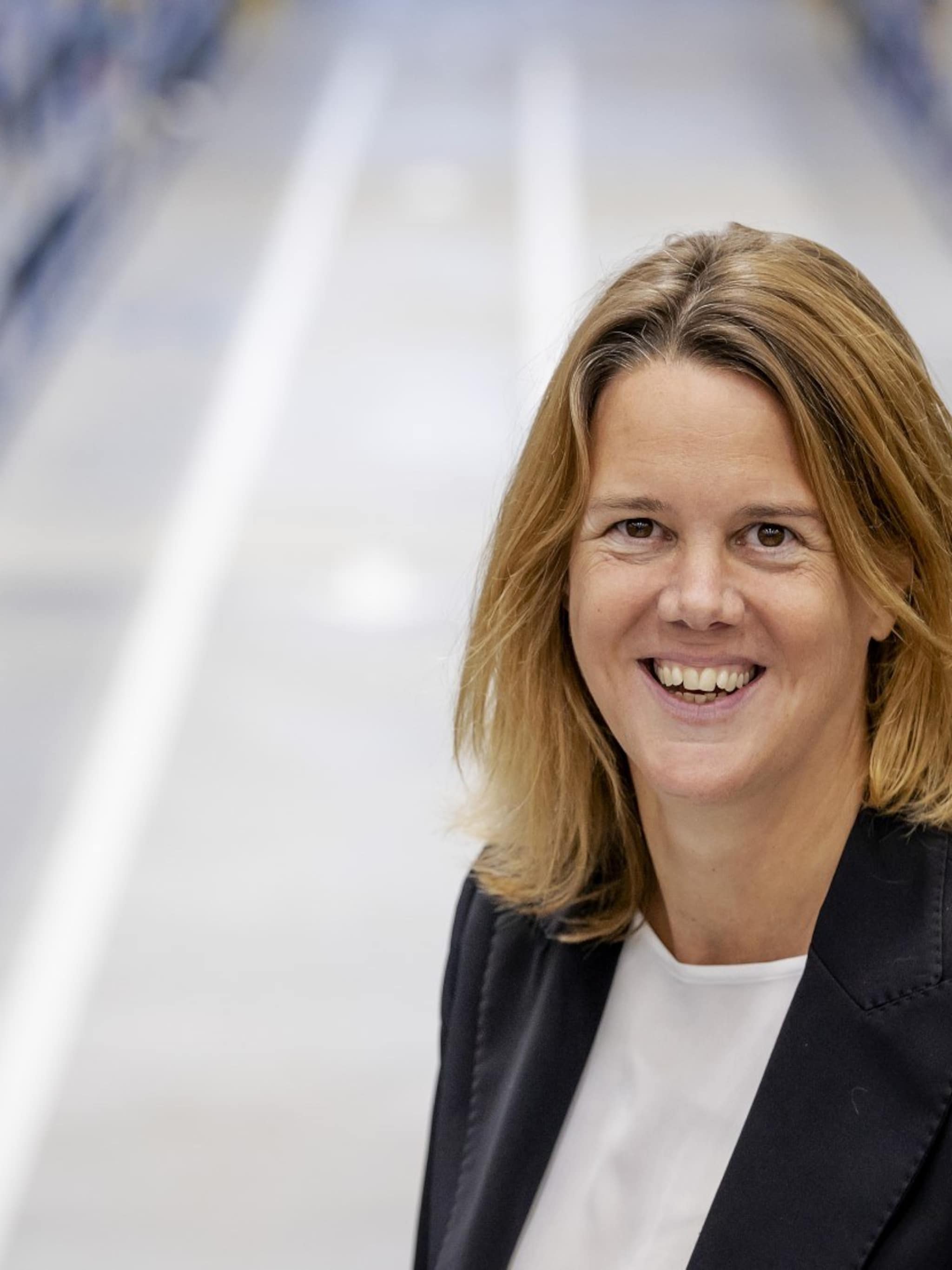 albert heijn topvrouw marit van egmond vertrekt na 28 jaar