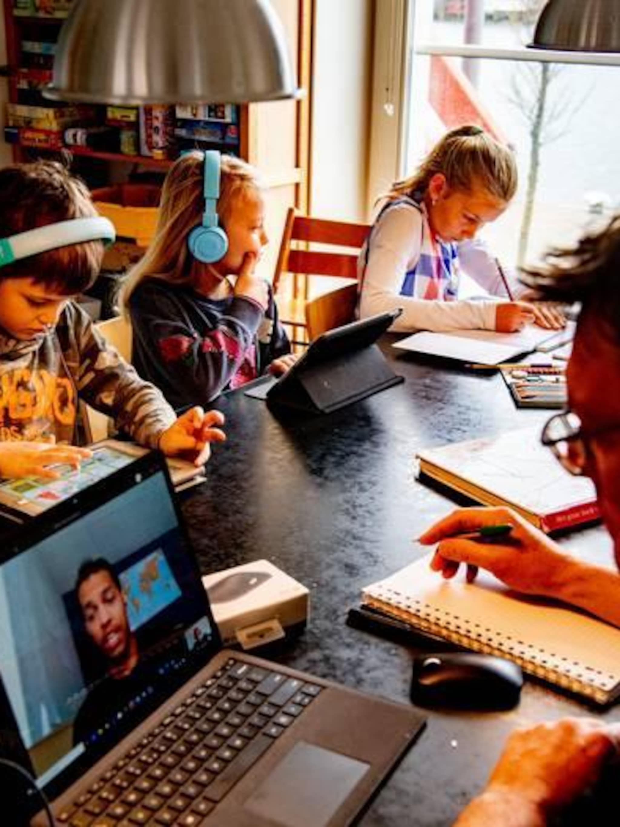 thuiswerken kantoor werken werkgevers werknemers