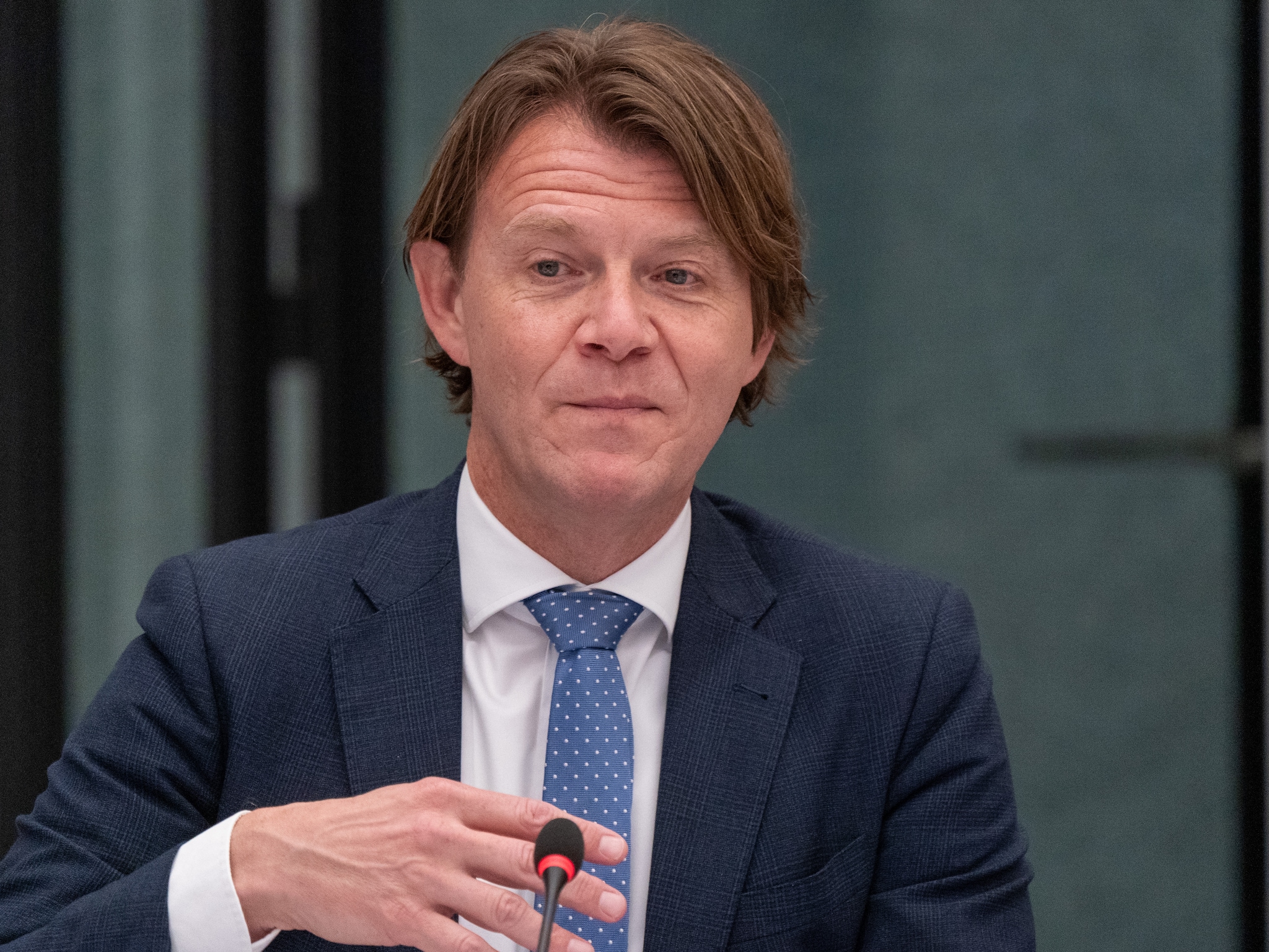 arbeidsmigranten blijven nodig maar volgens ser moet het minder
