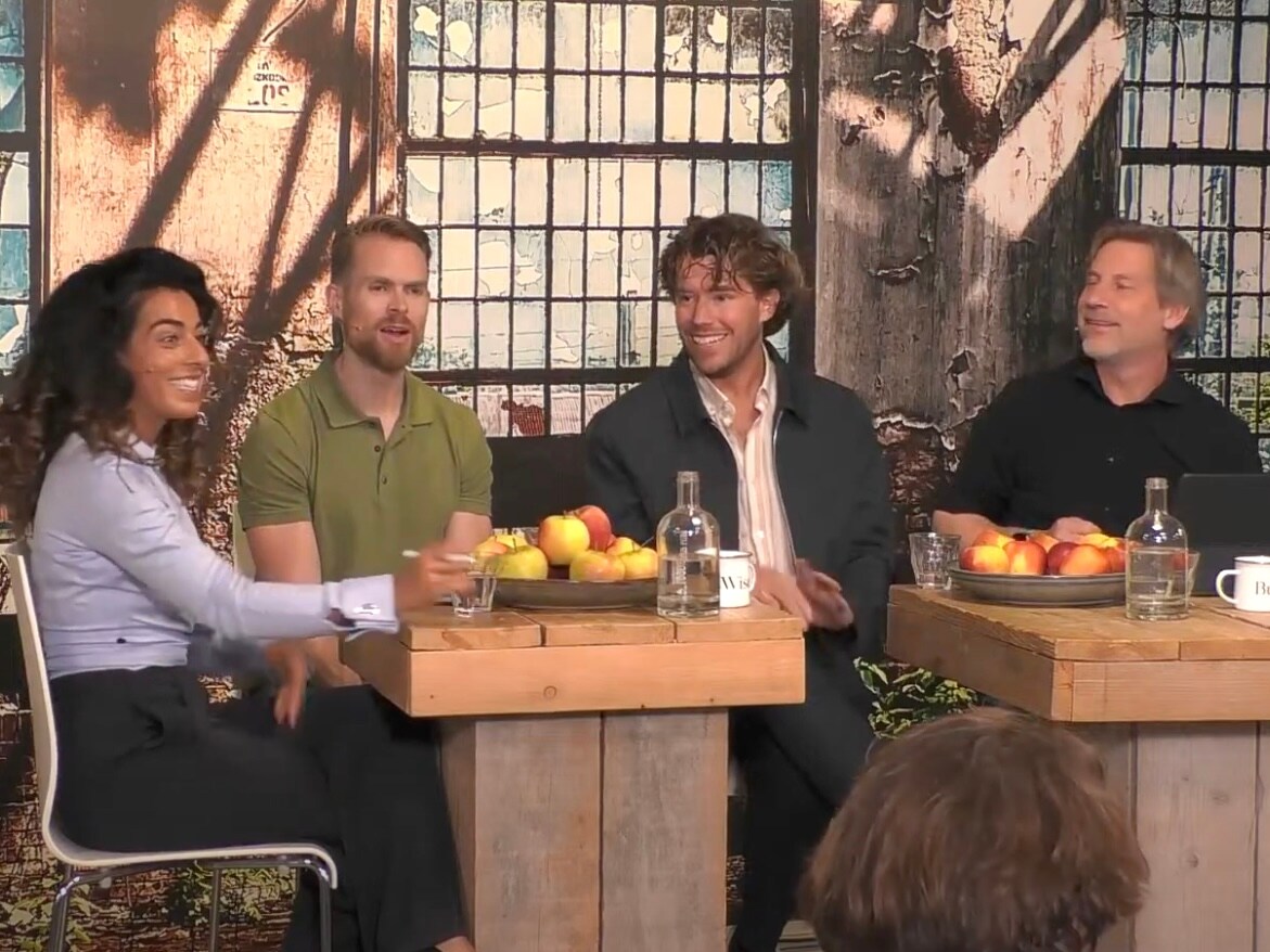 De Aftertalk van WWDC 2024, met presentator Damla Kartal BW