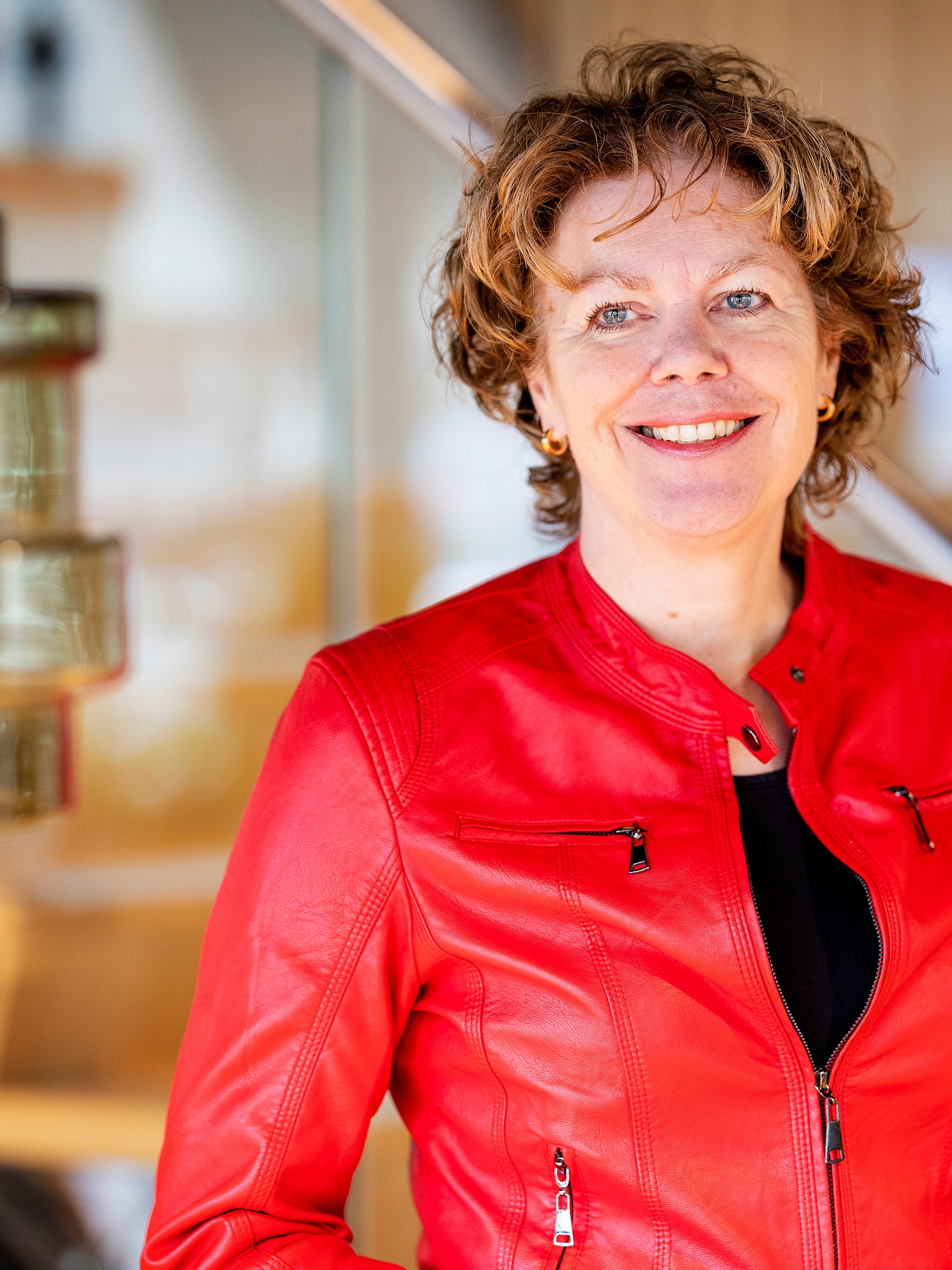 vno ncw voorzitter ingrid thijssen vertrekt tu delft