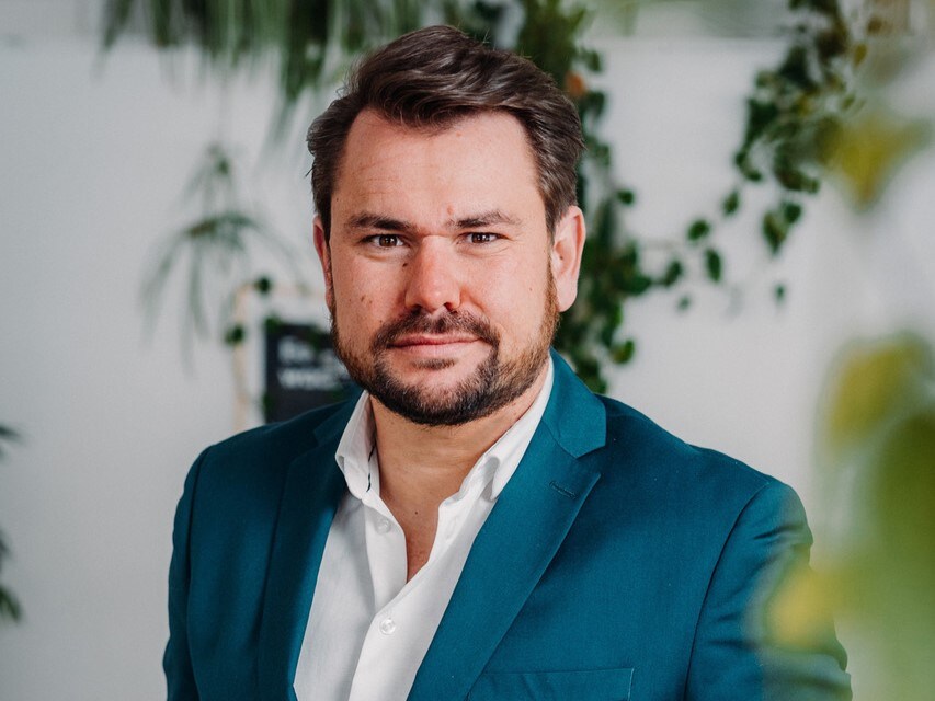 Julian Wassenaar: ‘Ik maak bewust foto’s en filmpjes van de week, en die post ik op LinkedIn en Instagram.’