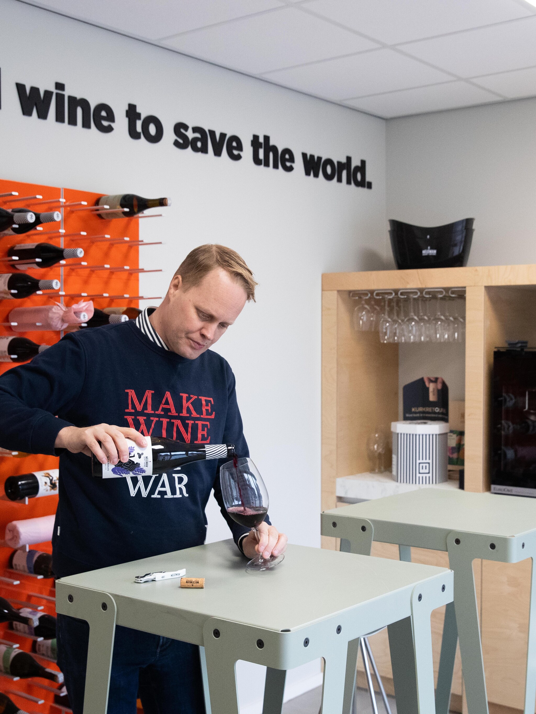 deze ceo schiet in actie om eigen spaanse stad te helpen