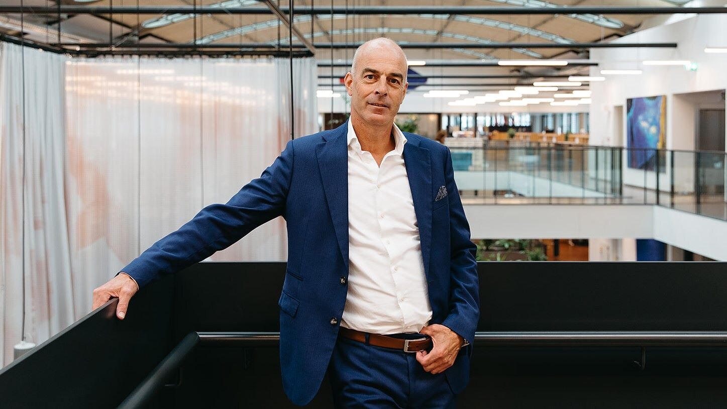 Stephan van den Eijnden, bij PostNL commercieel eindverantwoordelijk voor e-commerce. Stephan van den Eijnden, bij PostNL commercieel eindverantwoordelijk voor e-commerce. Foto: Madebylon Photography