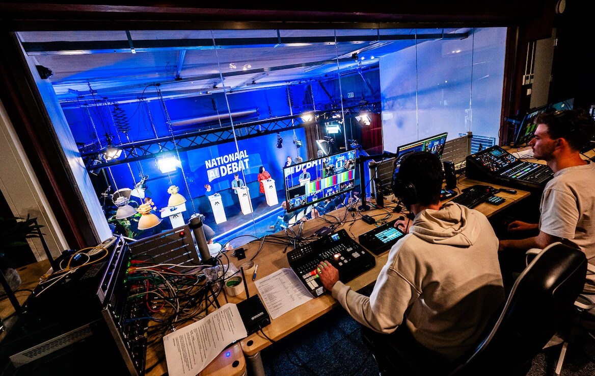 Achter de schermen bij Het Nationaal AI Debat. Foto: Martijn van Leeuwen
