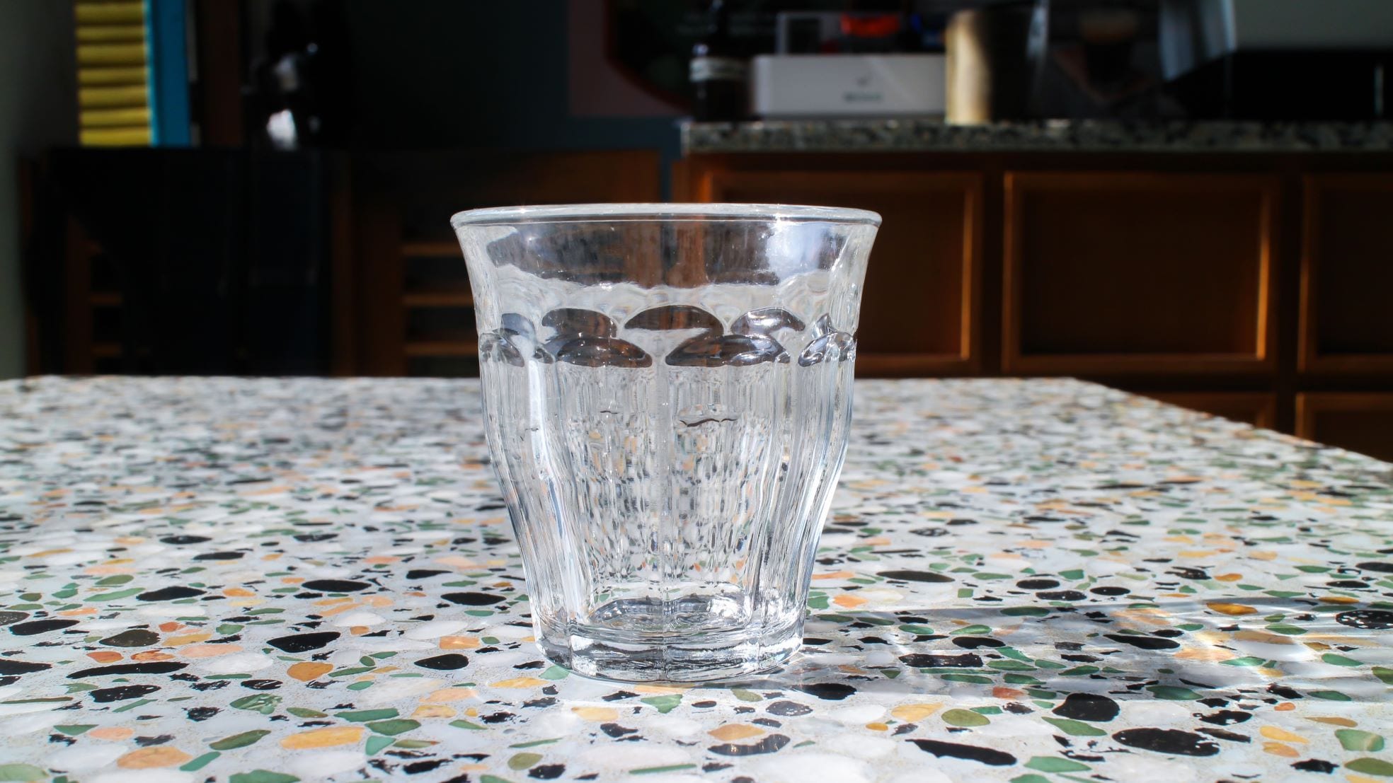 Duralex-glas. Inderdaad: ook zo’n Duralex-glas. Foto: Shutterstock.