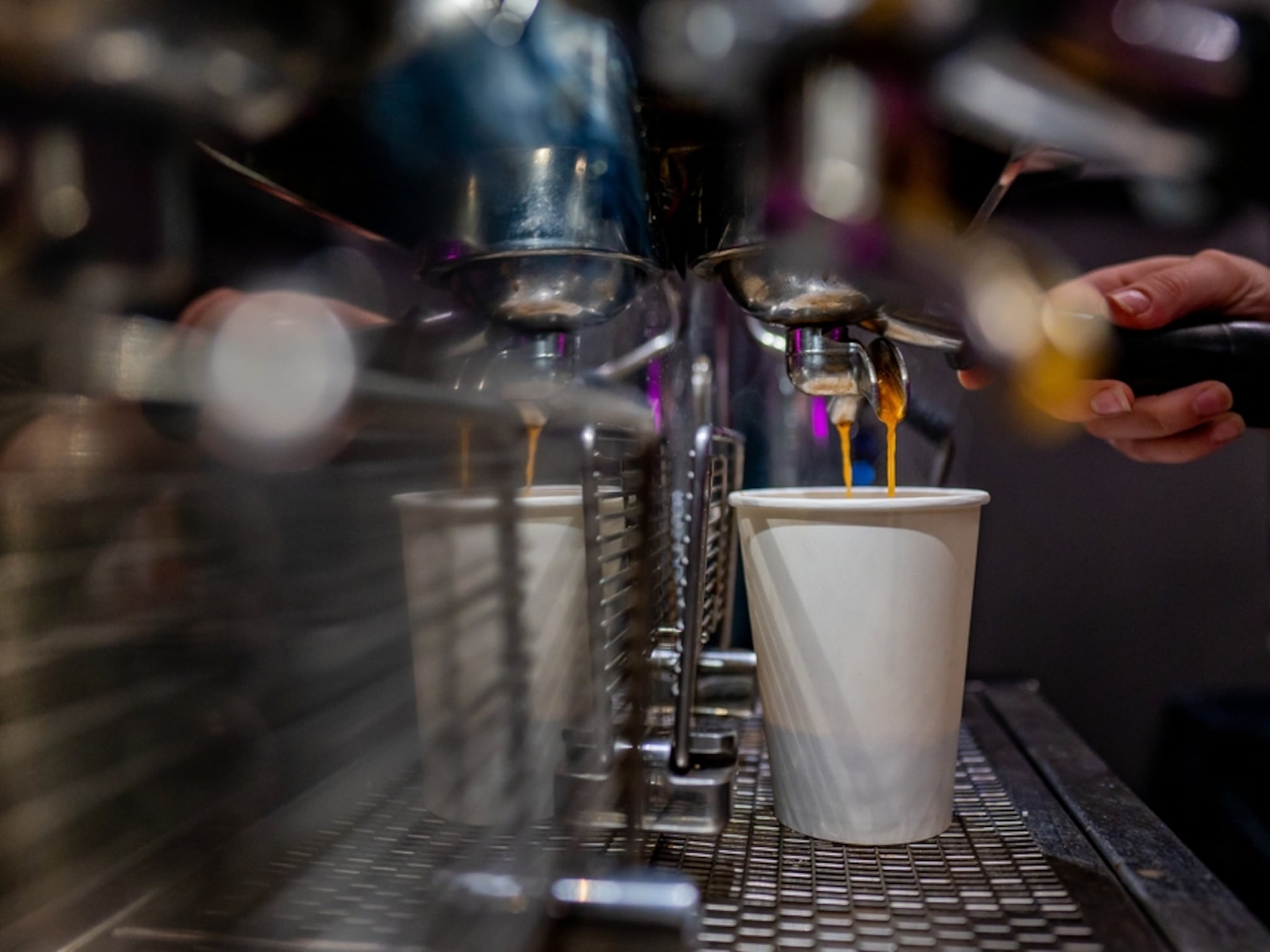 waarom koffie en thee op kantoor gratis zijn tijn elferink