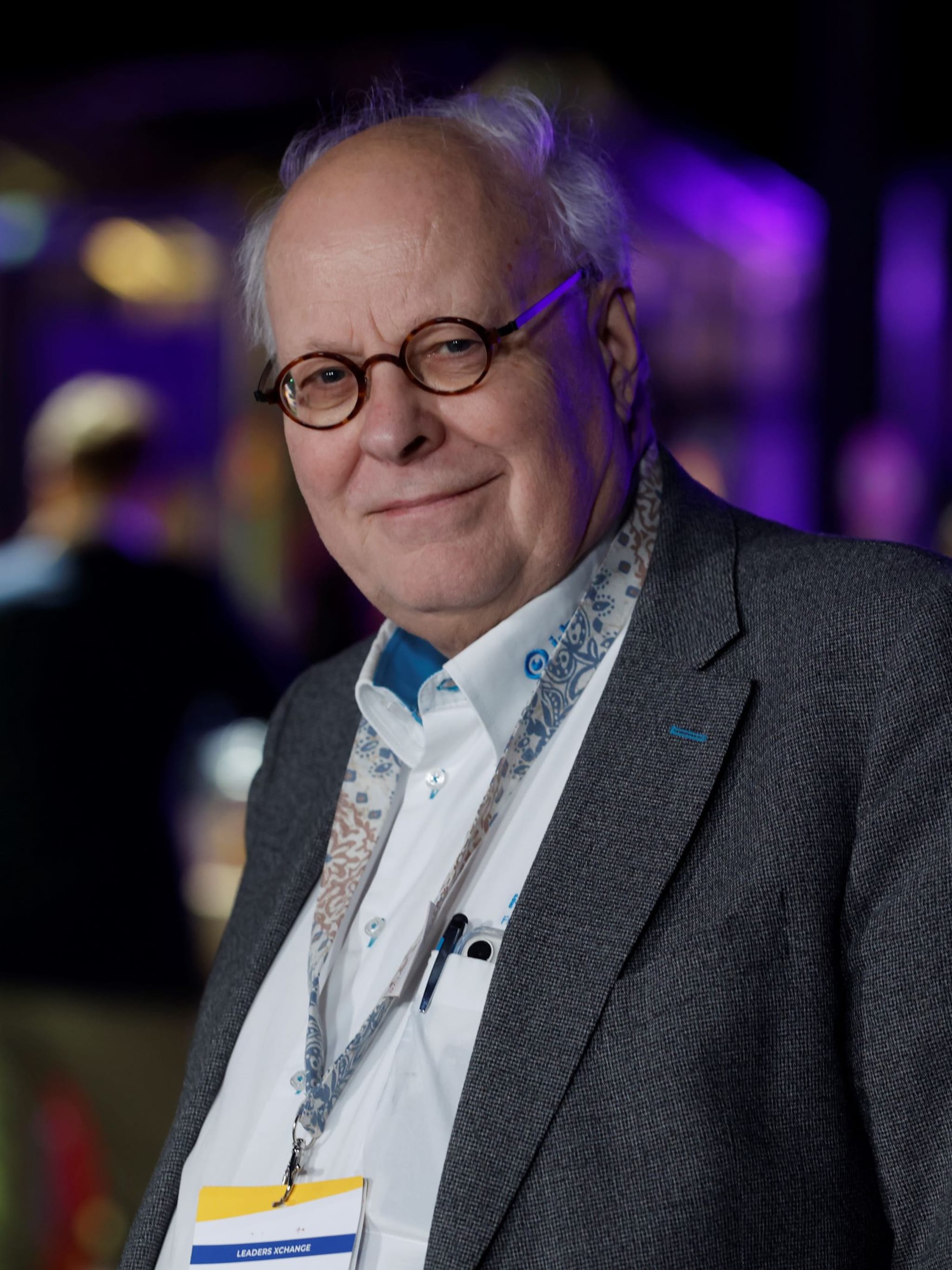 frank van de ven i team global impact schoonmaken apparatuur water hulp goede doelen