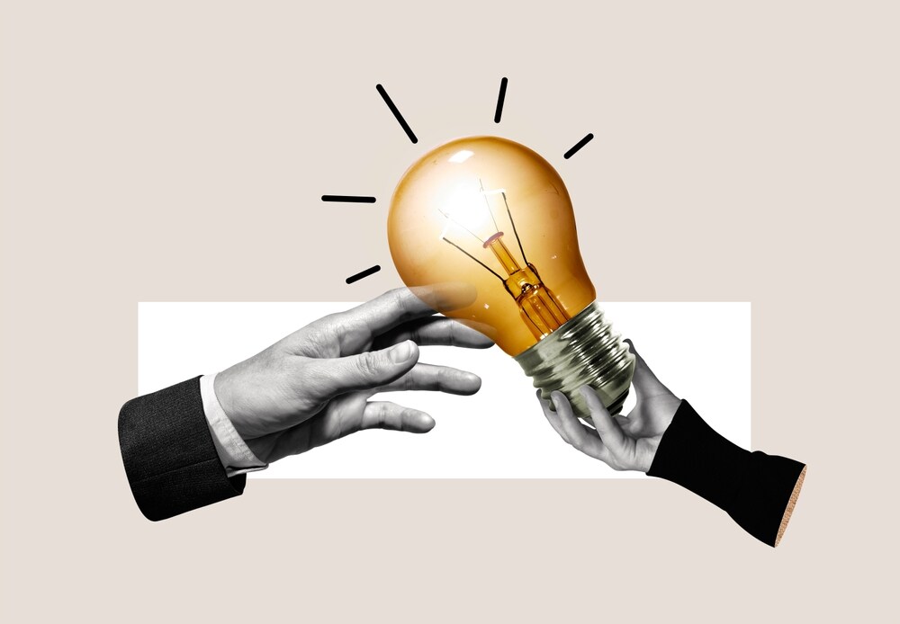 Creativity and new ideas in business. Politiek Den Haag heeft eindelijk het licht gezien. Afbeelding: Shutterstock.
