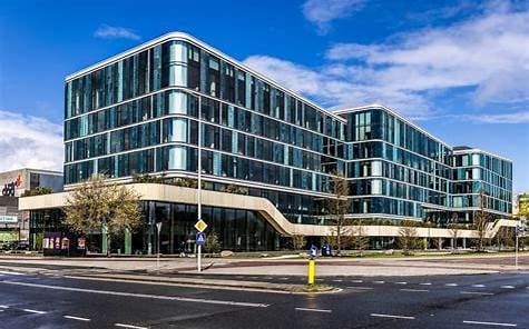 Mediavaert, het hoofdkantoor van DPG Media, gehuisvest in Amsterdam. Dit is Mediavaert, het hoofdkantoor van DPG Media in Amsterdam. BusinessWise is een van de merken van DPG Media.