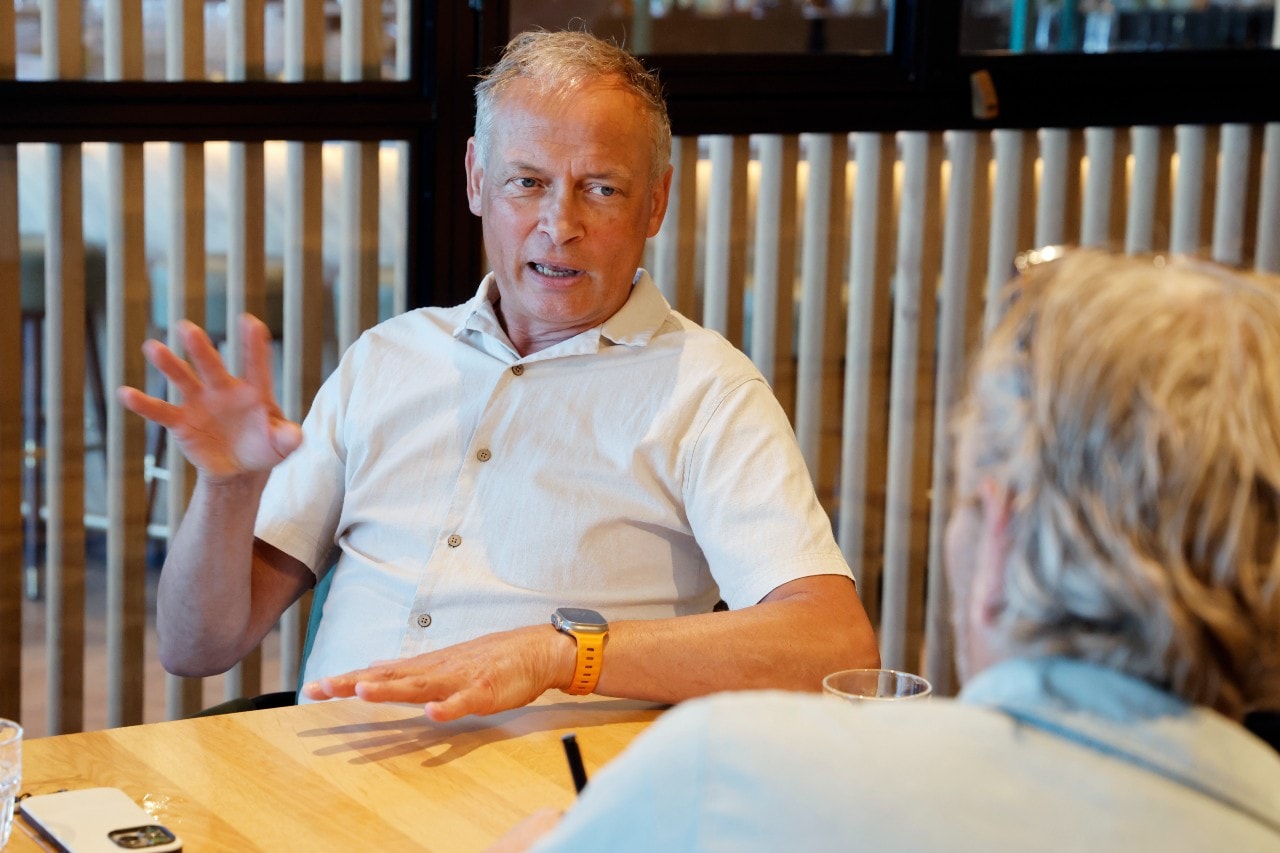 Ed Bindels, CEO van Amac, in gesprek met BusinessWise-journalist Jeroen Kreule. Ed Bindels, CEO van Amac, in gesprek met BusinessWise-journalist Jeroen Kreule. Foto: Ruud Voest/BusinessWise.