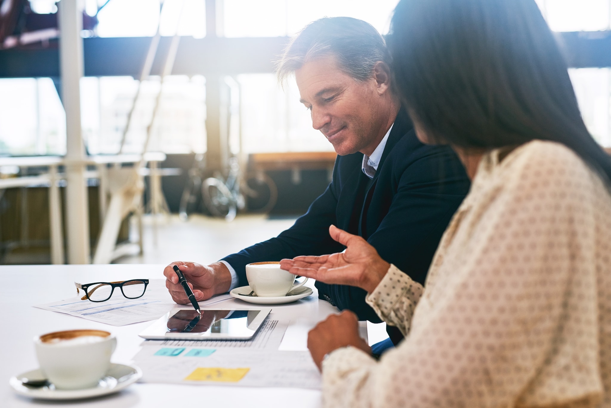 Functioneringsgesprekken, hoe pak je ze aan? Foto: PeopleImages.com - Yuri A/Shutterstock Shutterstock