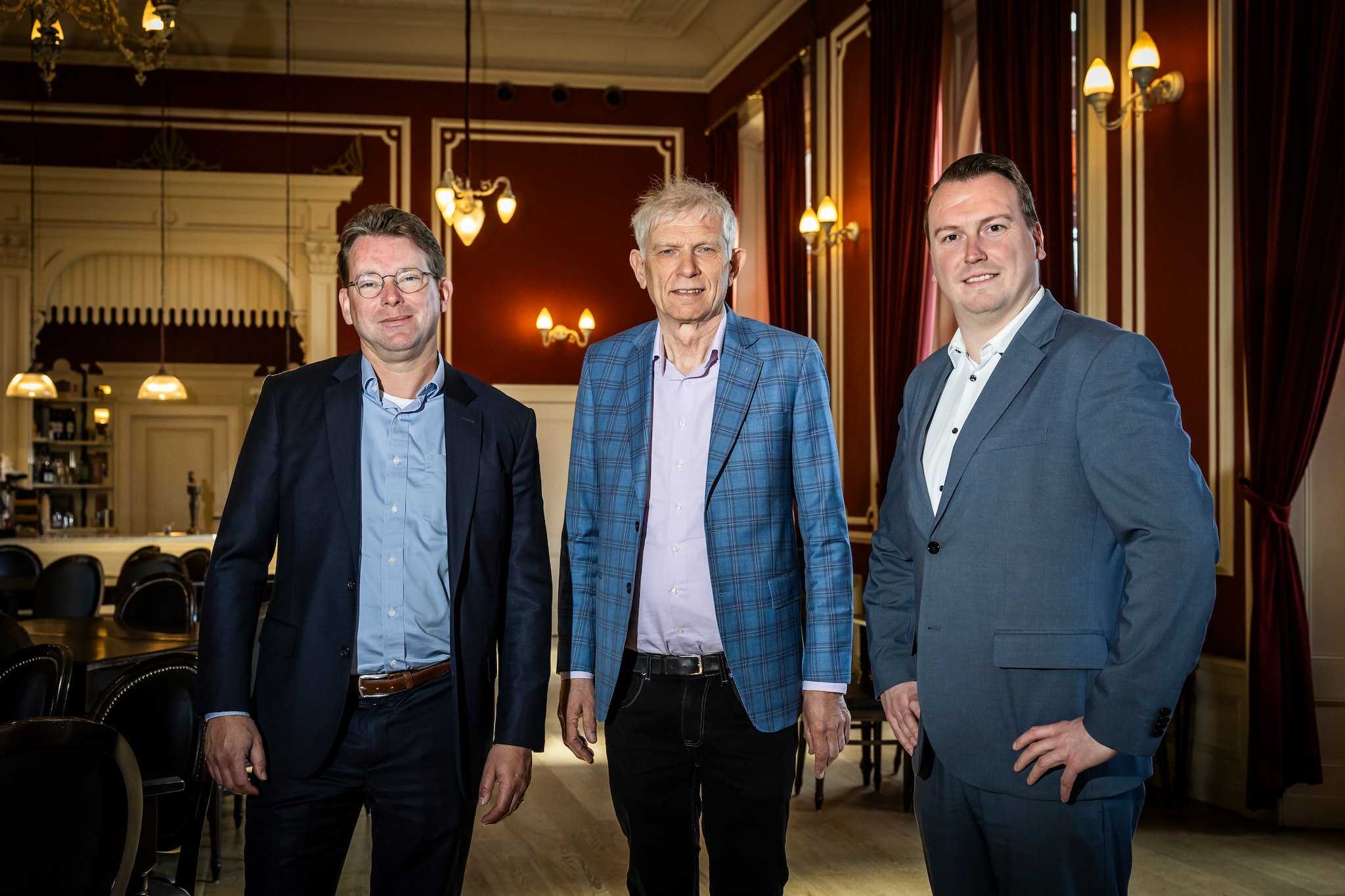 Martijn Schouten (Attero), Theo Jongeling (Weert Energie) en Tim van Eijk (Scholt Energy). Foto: Dingena Mol. Martijn Schouten (Attero), Theo Jongeling (Weert Energie) en Tim van Eijk (Scholt Energy). Foto: Dingena Mol.