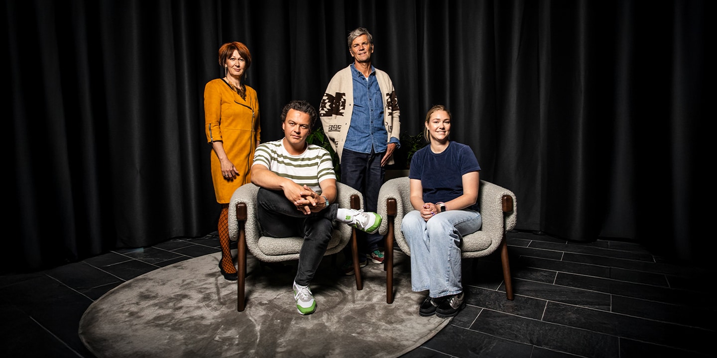 Willemijn Manshanden-Bots van Kamer van Koophandel, Daan Jongen van Abovo Maxlead, Michael Nederhof van Dentsu en Roos van Veen van Teamleader.  Willemijn Manshanden-Bots van Kamer van Koophandel, Daan Jongen van Abovo Maxlead, Michael Nederhof van Dentsu en Roos van Veen van Teamleader. Beeld: BusinessWise.