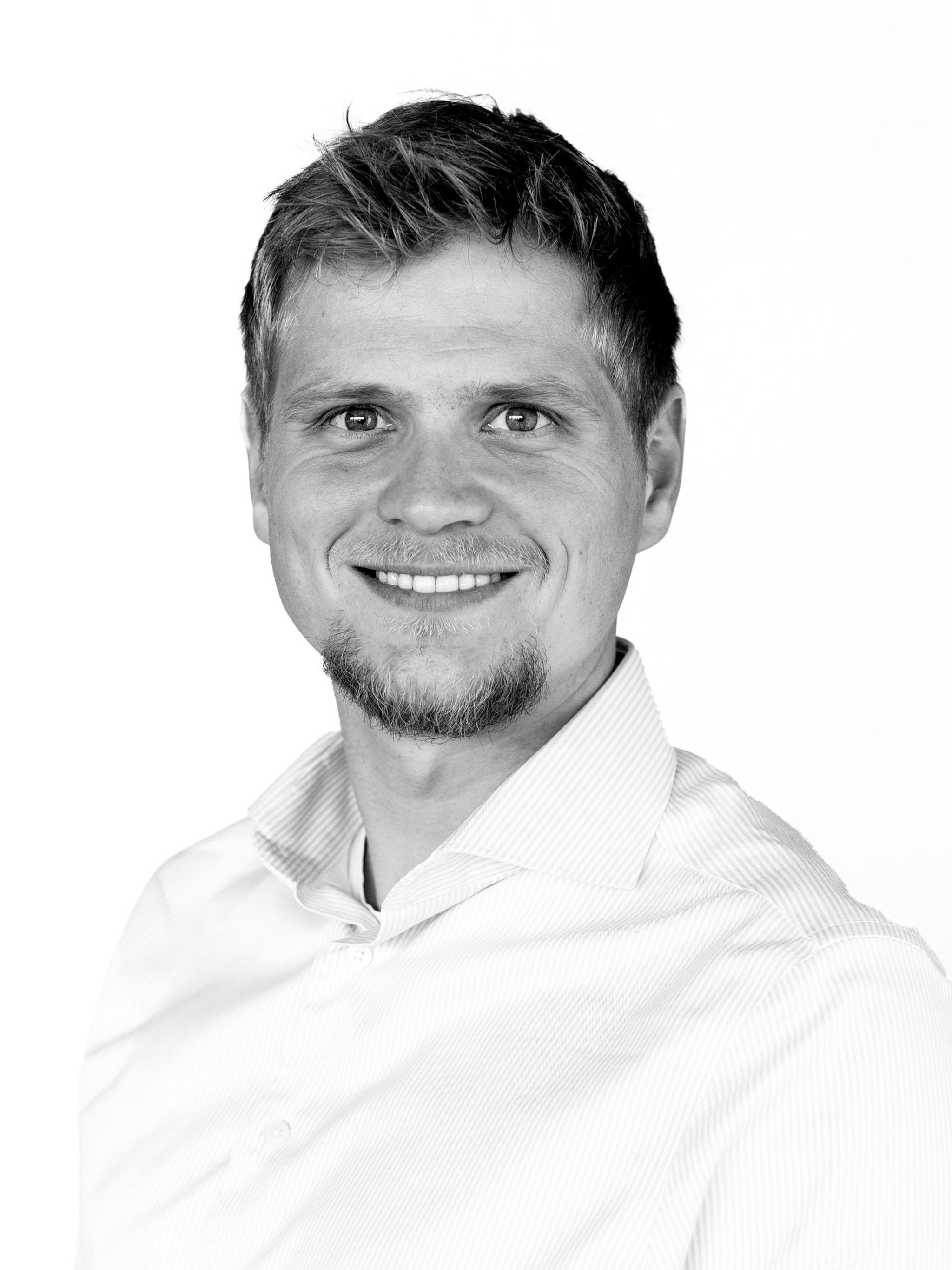simon koolstra rewire ai systemen data oplossing