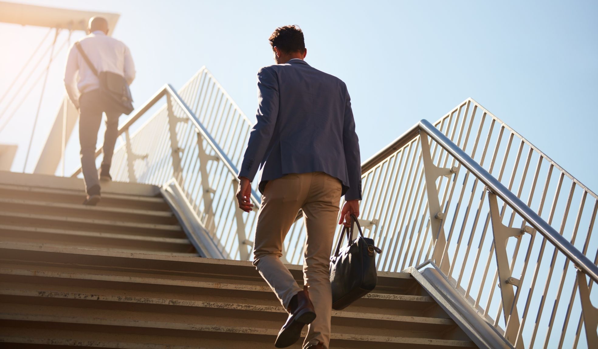 Terug aan het werk. Hoe pak je dat effectief aan? Terug aan het werk. Hoe pak je dat effectief aan? Foto: Shutterstock