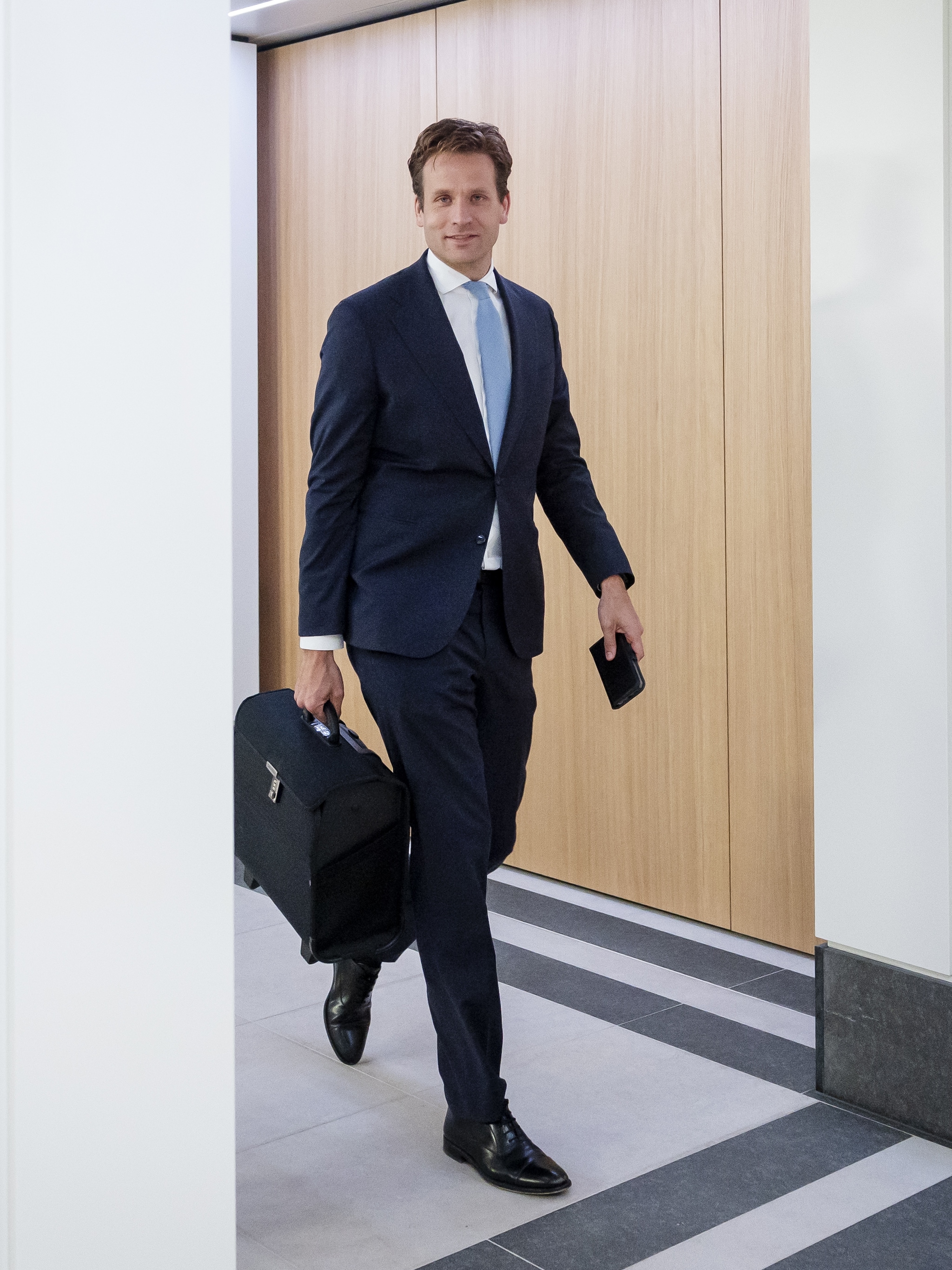 minister karremans regeldruk morgen heb ik geen 500 regels geschrapt