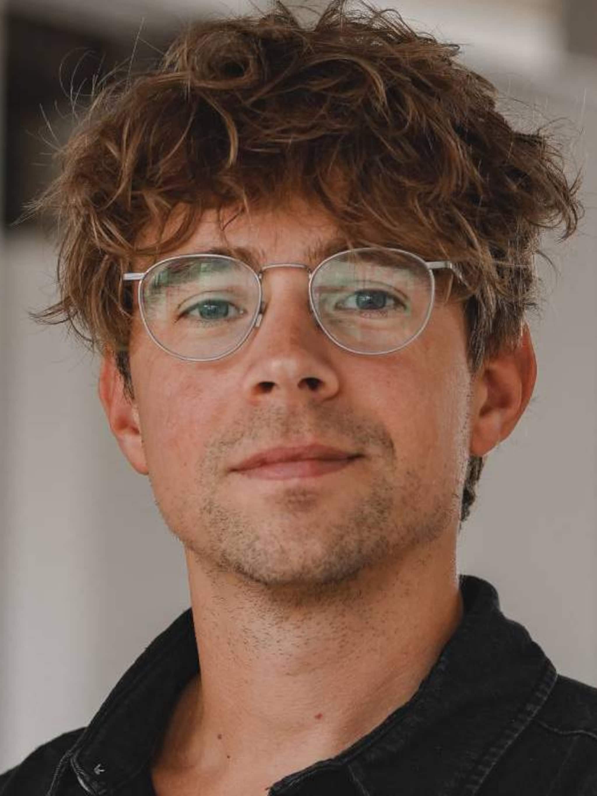 hoe was het om voor ali niknam te werken
