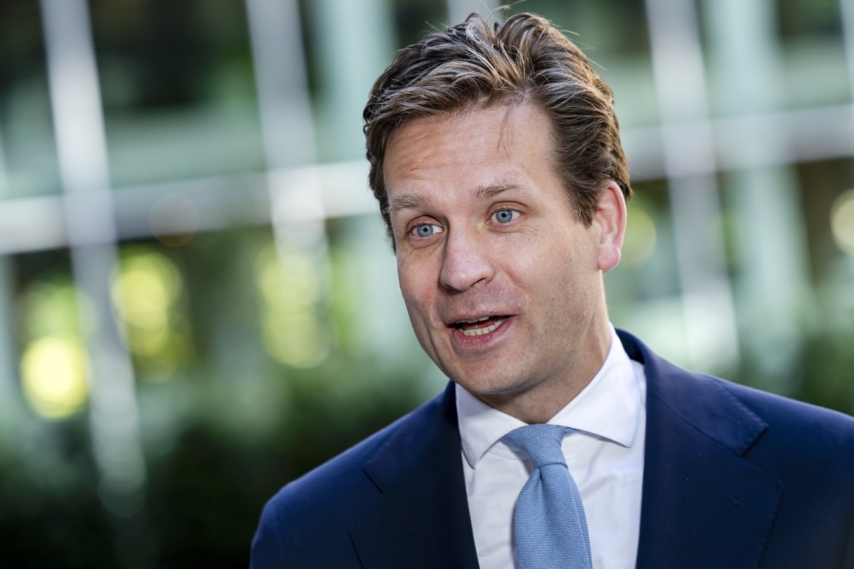 EZ-minister Vincent Karremans Demissionair EZ-minister Vincent Karremans: ‘De politiek denkt vaak dat een probleem kan worden opgelost door iets te verbieden of een regel in te stellen’. Foto: ANP.