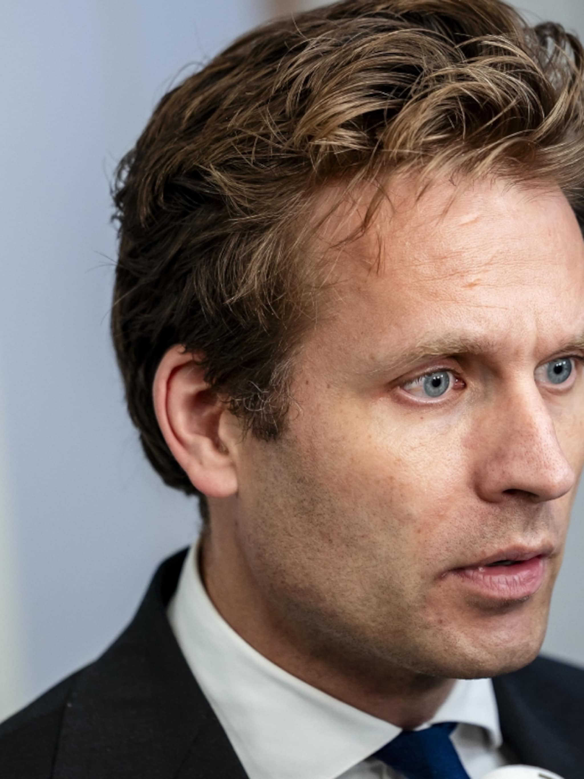 europese landen hengelen naar nederlandse topbedrijven zegt minister karremans