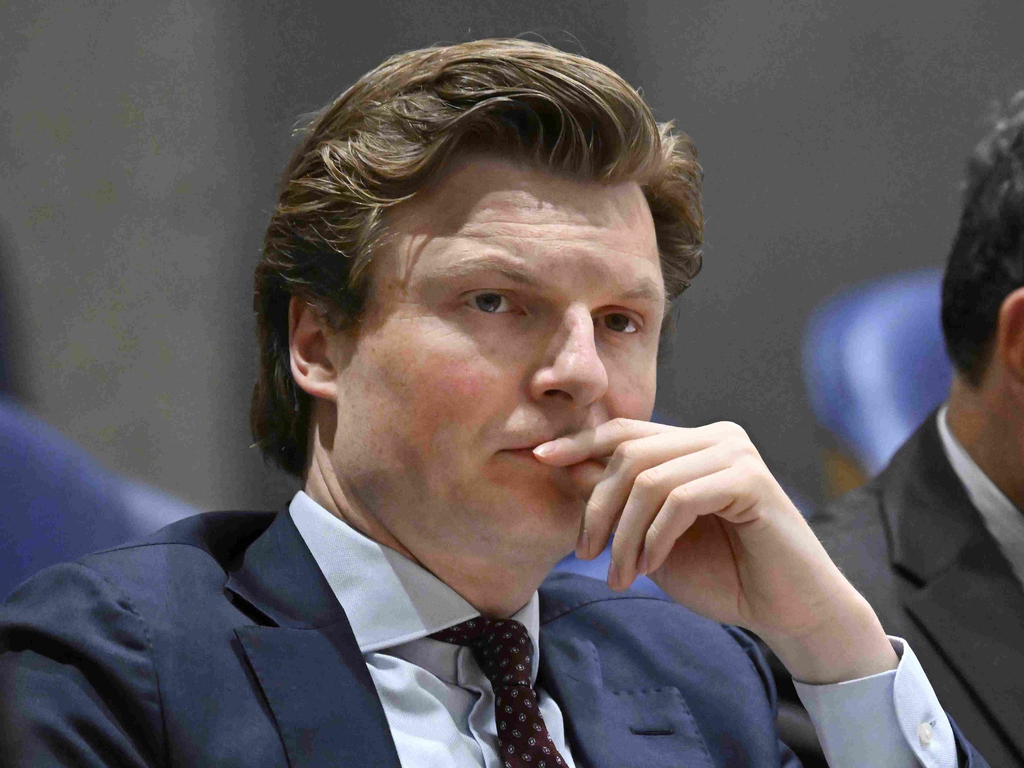 minister brekelmans dreiging rusland bedrijven energiesector telecom zou plan b moeten hebben