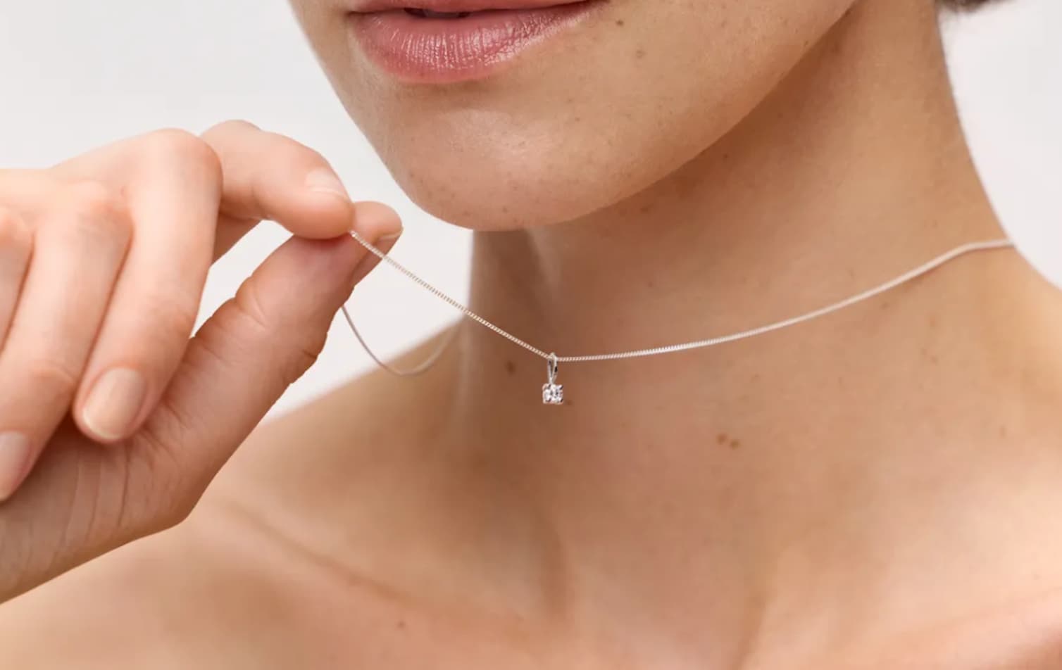 Zeeman diamant. Foto: Zeeman. Dat is ‘m, de nu al veelbesproken Zeeman-diamant. Foto: Zeeman.