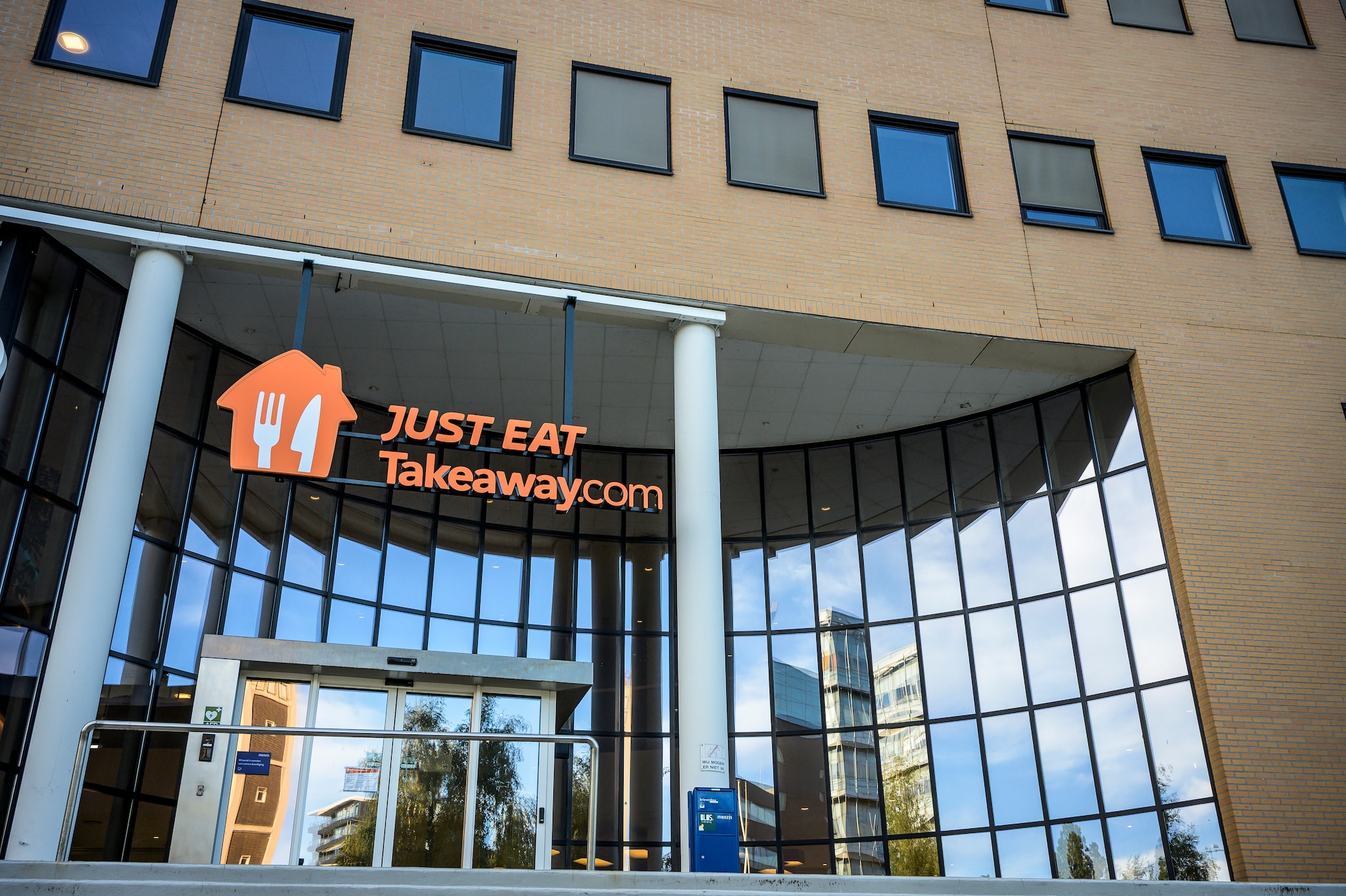 Het hoofdkantoor van Just Eat Takeaway in Enschede  Reinier van Willigen