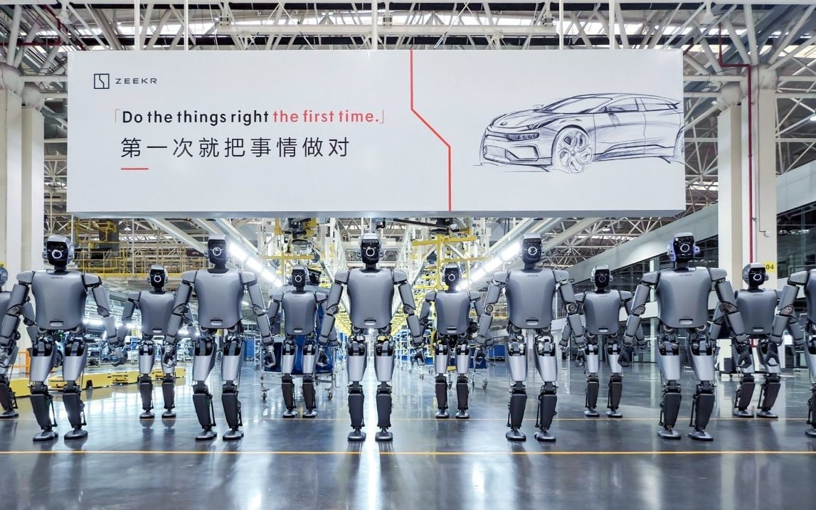 Robotisering in China.. Dit is geen AI-afbeelding. Dit is de ZEEKR-fabriek in China. Foto: AFP (en nee, dus geen AI-afbeelding). Foto: AFP.