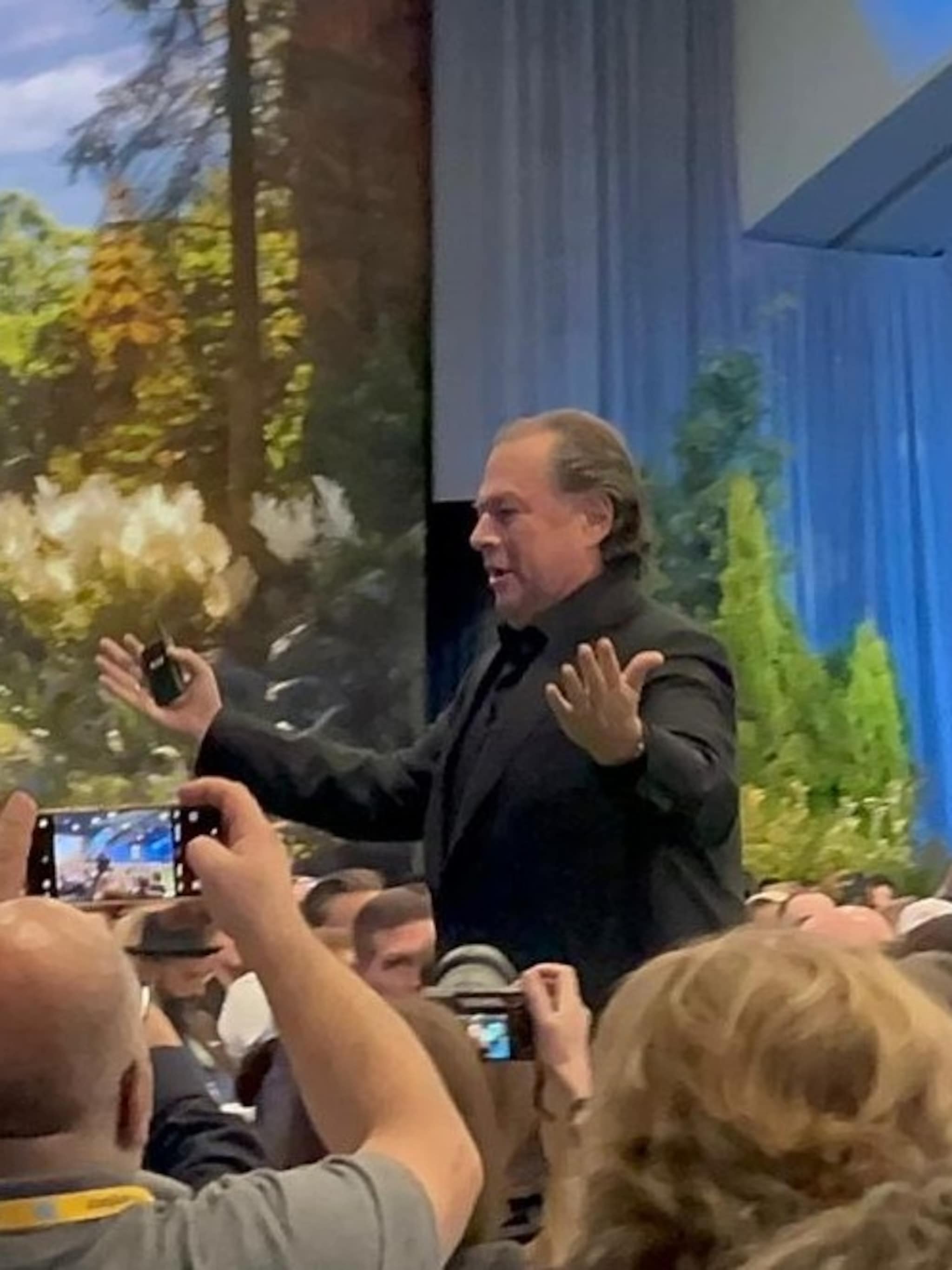 benioff s agentic enterprise haalt ai eindelijk uit de proeftuin fase
