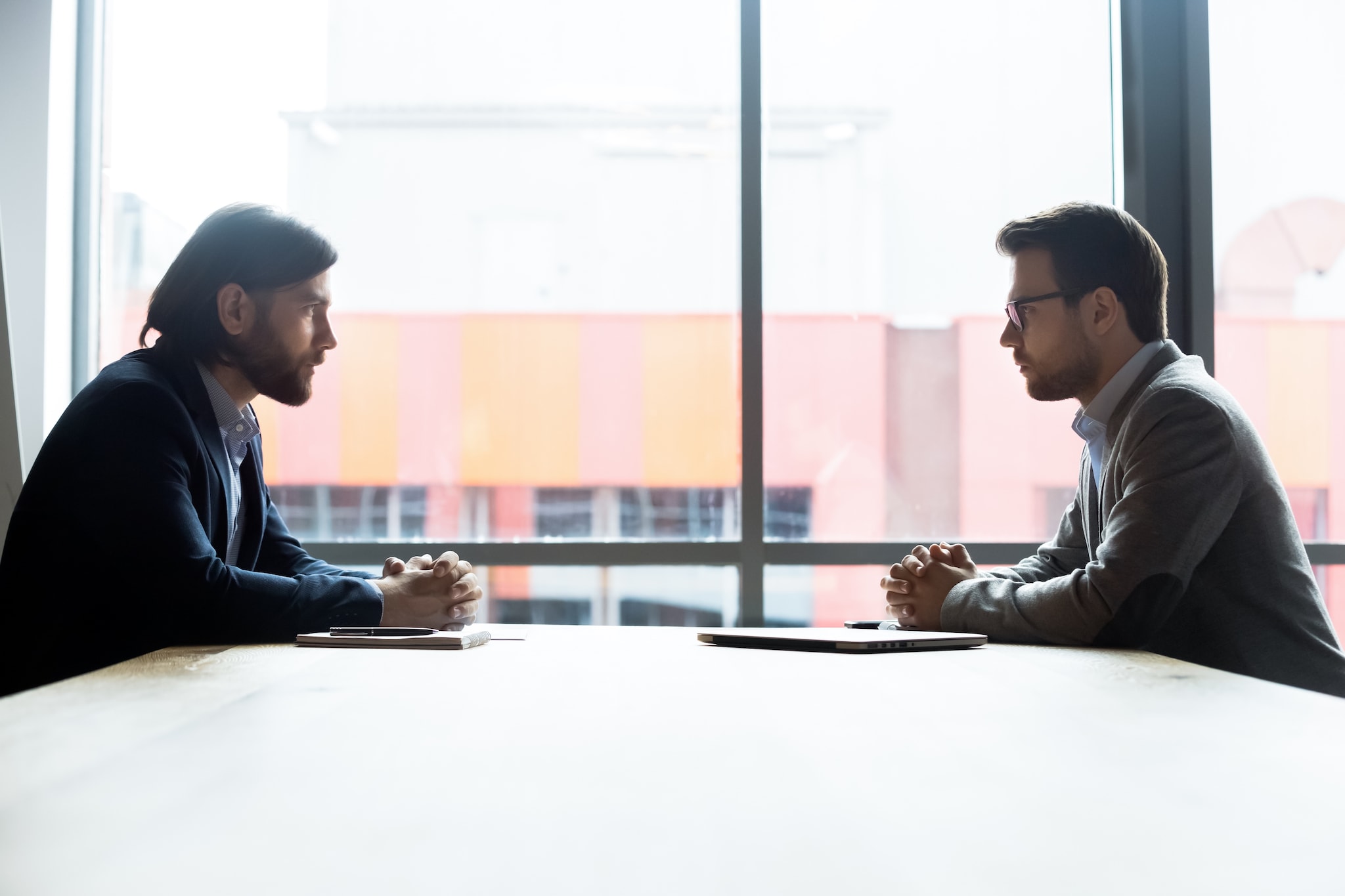 Spanning op de werkvloer. Foto: fizkes/Shutterstock Shutterstock
