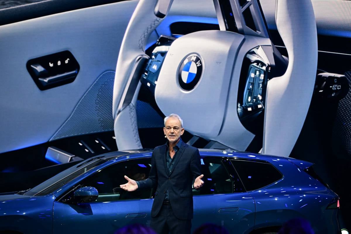 Adrian van Hooydonk, Senior Vice President bij BMW Group Design. Adrian van Hooydonk, Senior Vice President bij BMW Group Design.