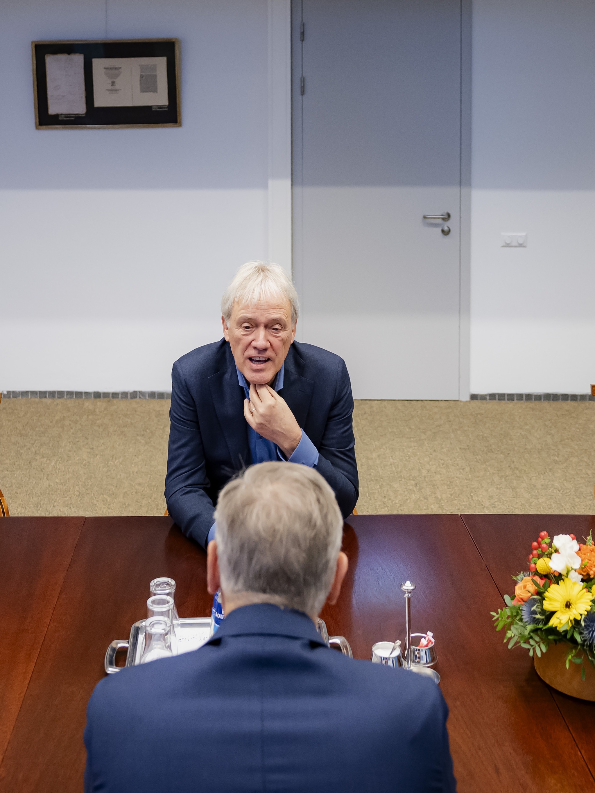 peter wennink formatie nieuw kabinet rapport prominent op tafel techniek nederland