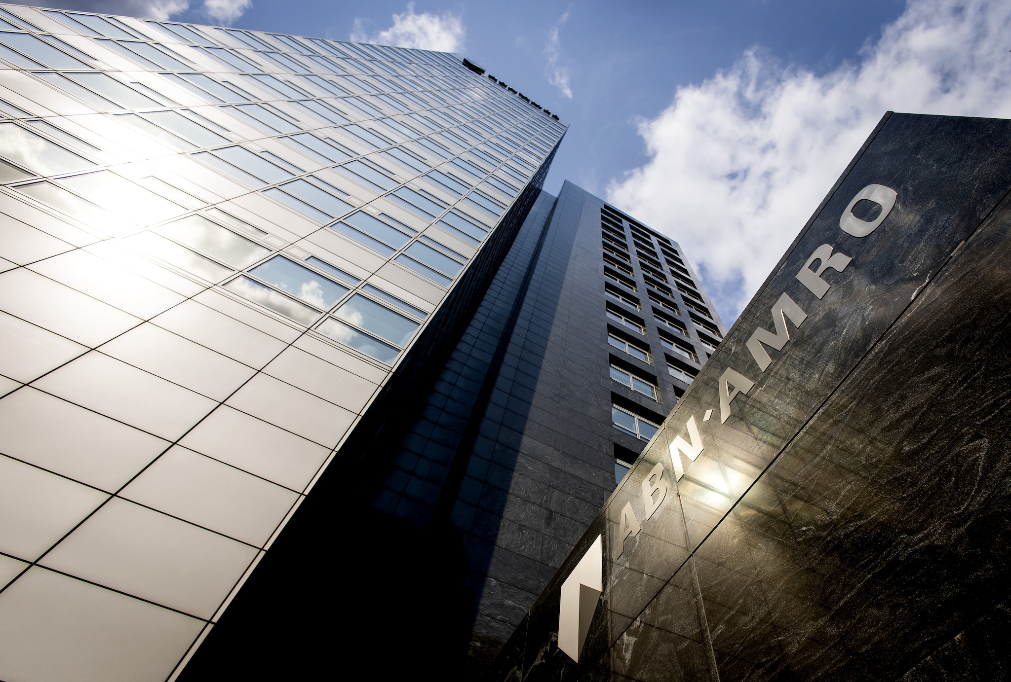 Banken willen kosten besparen door verder te digitaliseren. ANP