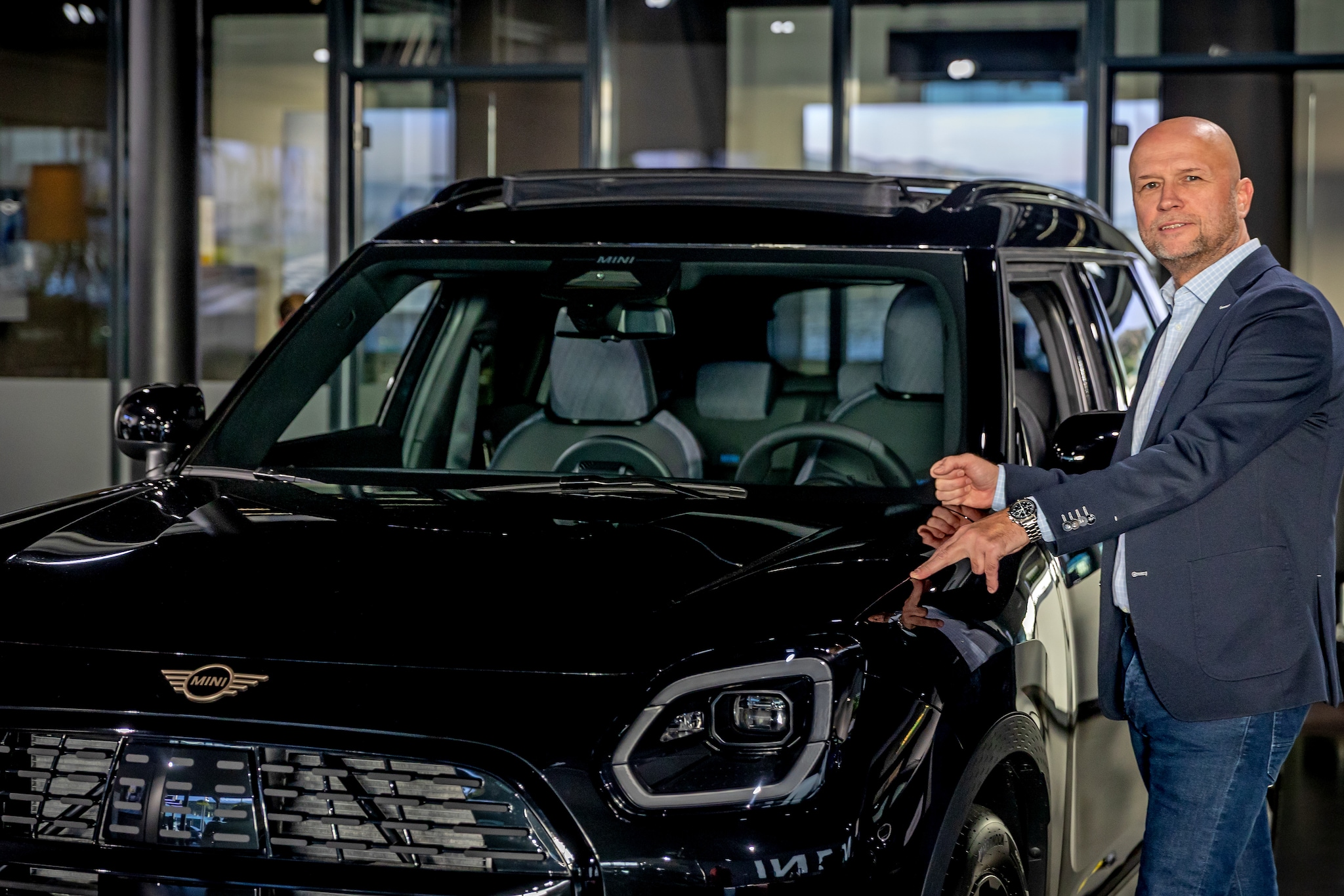 Rob Loer van MINI. Foto Bart Hoogveld Rob Loer van MINI. Fotografie: Bart Hoogveld