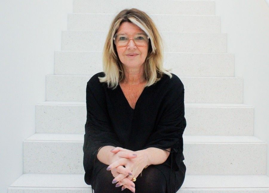 Leonie van Mierlo, auteur van 'Gelijkspel wint' en innovatiestrateeg bij Fronteer.
 Leonie van Mierlo, auteur van ‘Gelijkspel wint’ en innovatiestrateeg bij Fronteer.