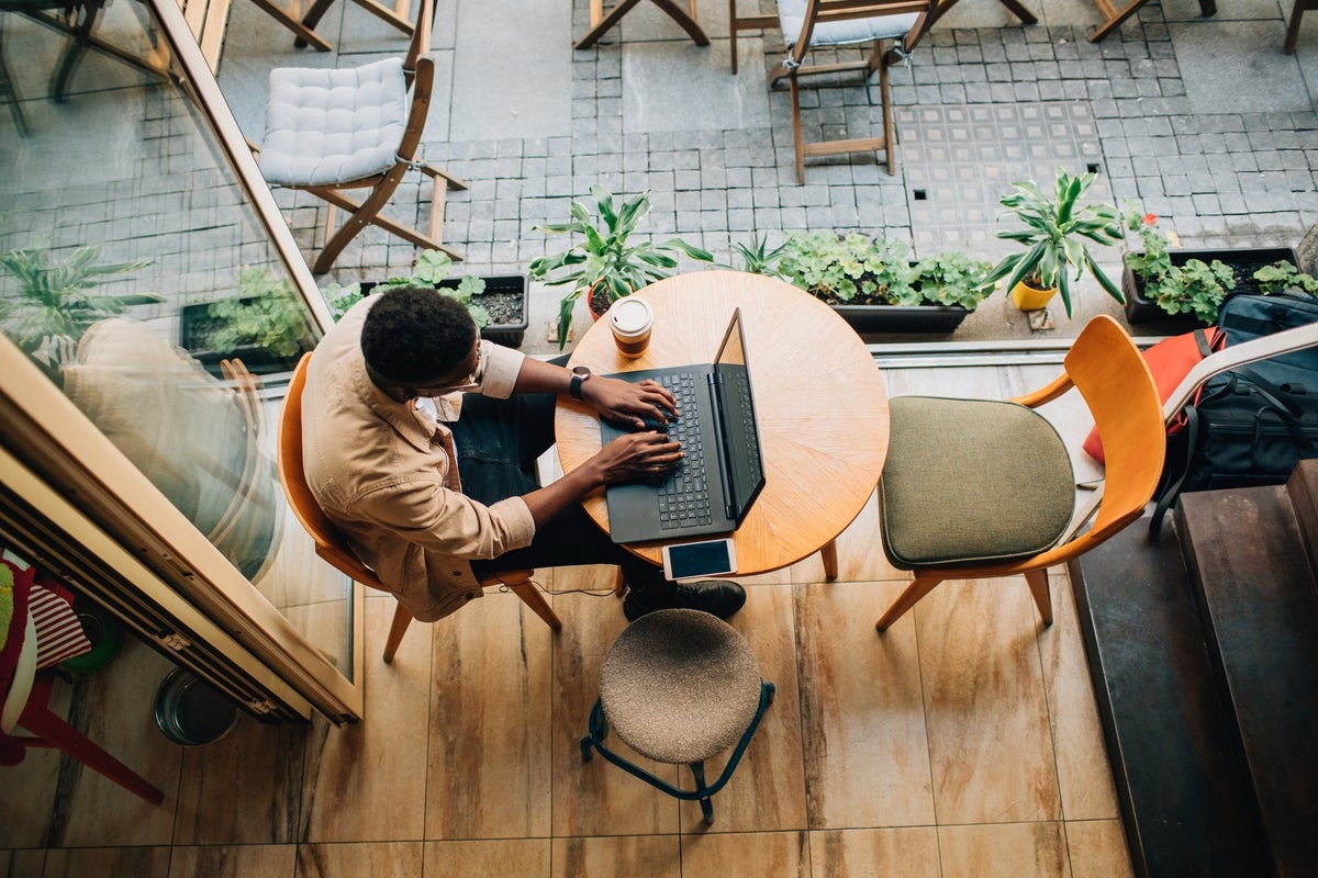 Is microshifting dé nieuwe trend op de werkvloer? Foto: Getty Is microshifting dé nieuwe trend op de werkvloer? Foto: Getty