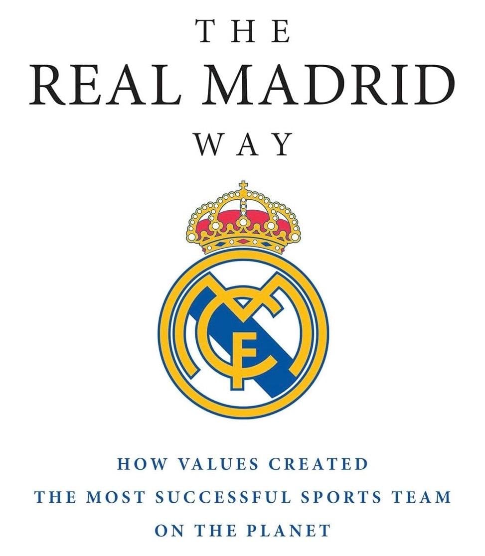 Het boekomslag van 'The Real Madrid Way' van Steven G. Mandis. Het boekomslag van 'The Real Madrid Way' van Steven G. Mandis.