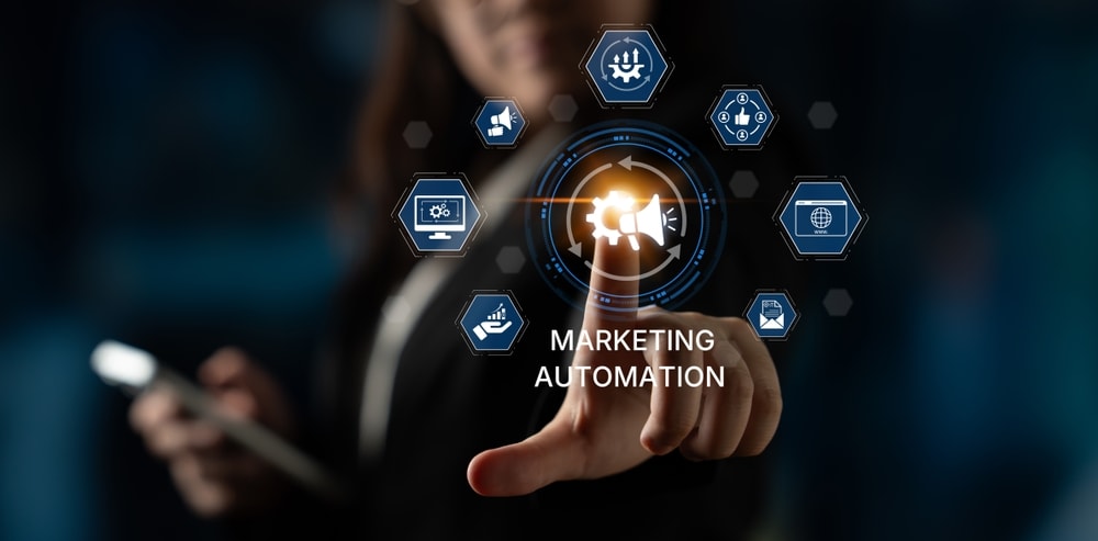 Marketing automation diagram showcase AI-driven campaign workflow, highlight marketing automation, data-driven strategy, marketing automation tools, and market automation process in business. Spline AI-toepassingen kunnen het werk van ook marketingprofessionals een stuk makkelijker maken. Foto: Shutterstock