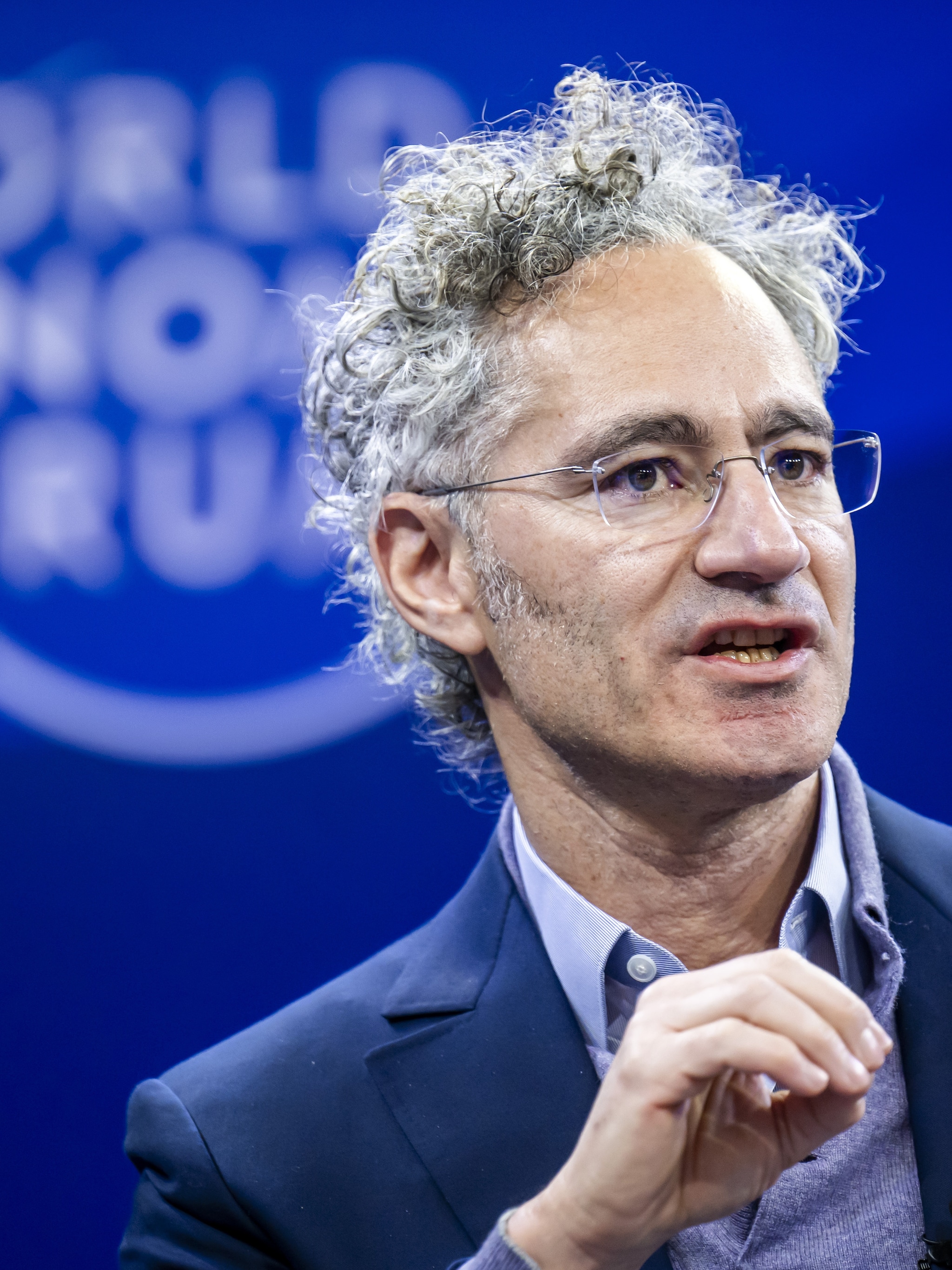 palantir ceo alex karp ai maakt arbeidsmigratie onnodig