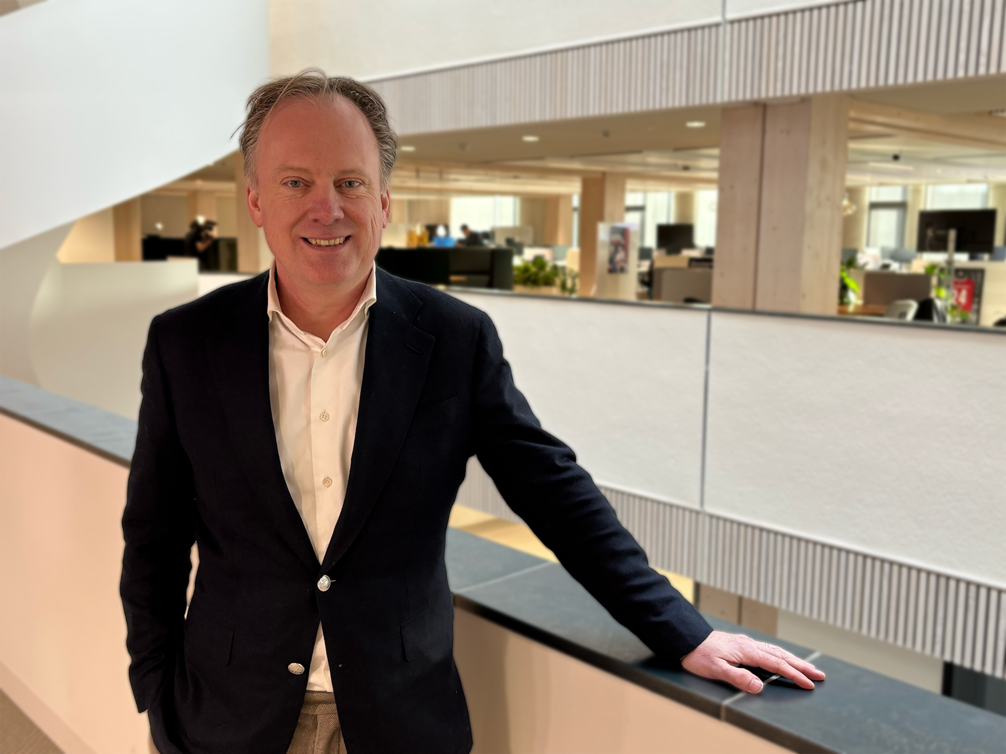 japanse faxmachine mocht echt niet weg topbankier harm bots ceo mufg beleefdheid bureaucratie