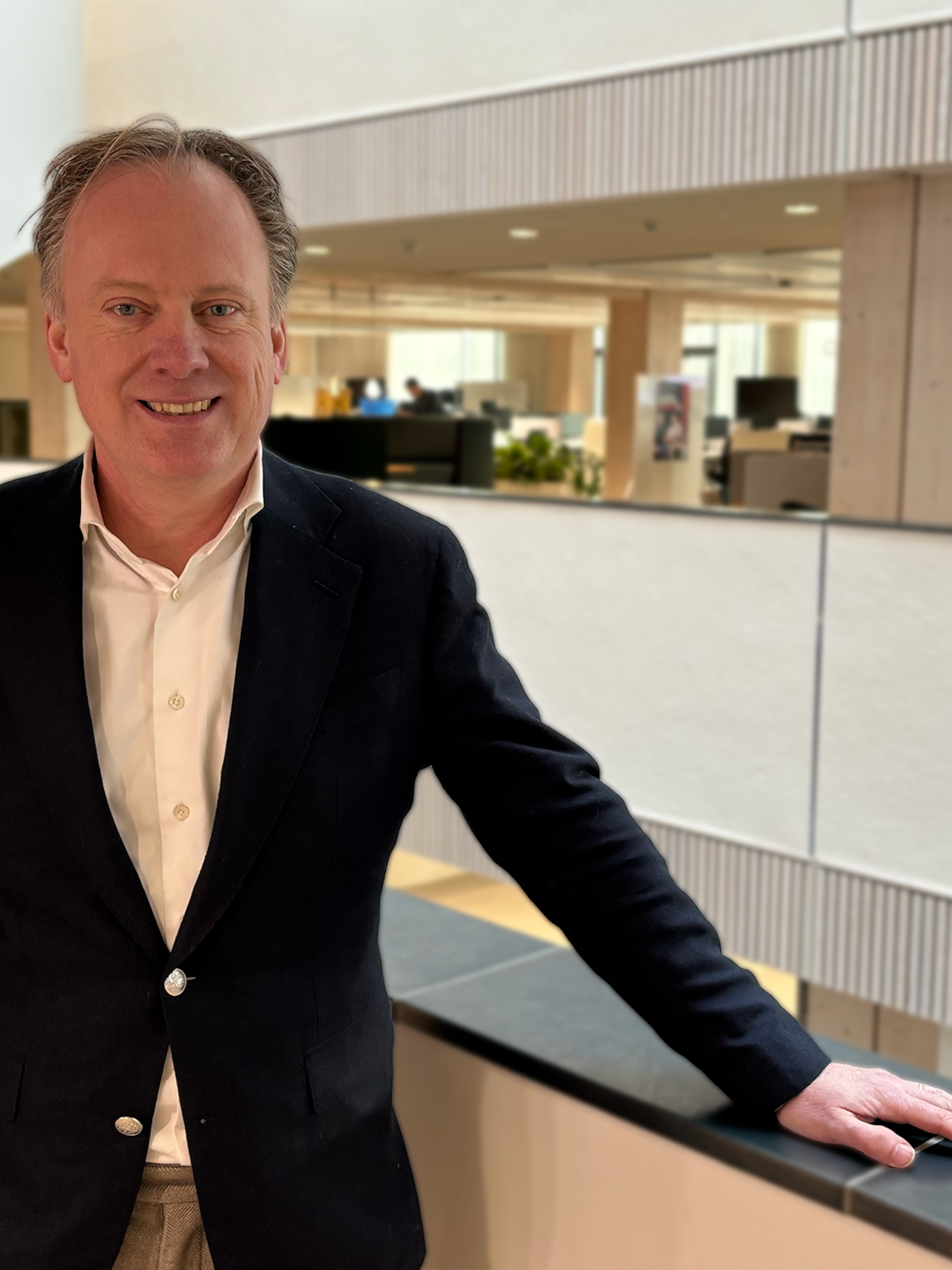 japanse faxmachine mocht echt niet weg topbankier harm bots ceo mufg beleefdheid bureaucratie