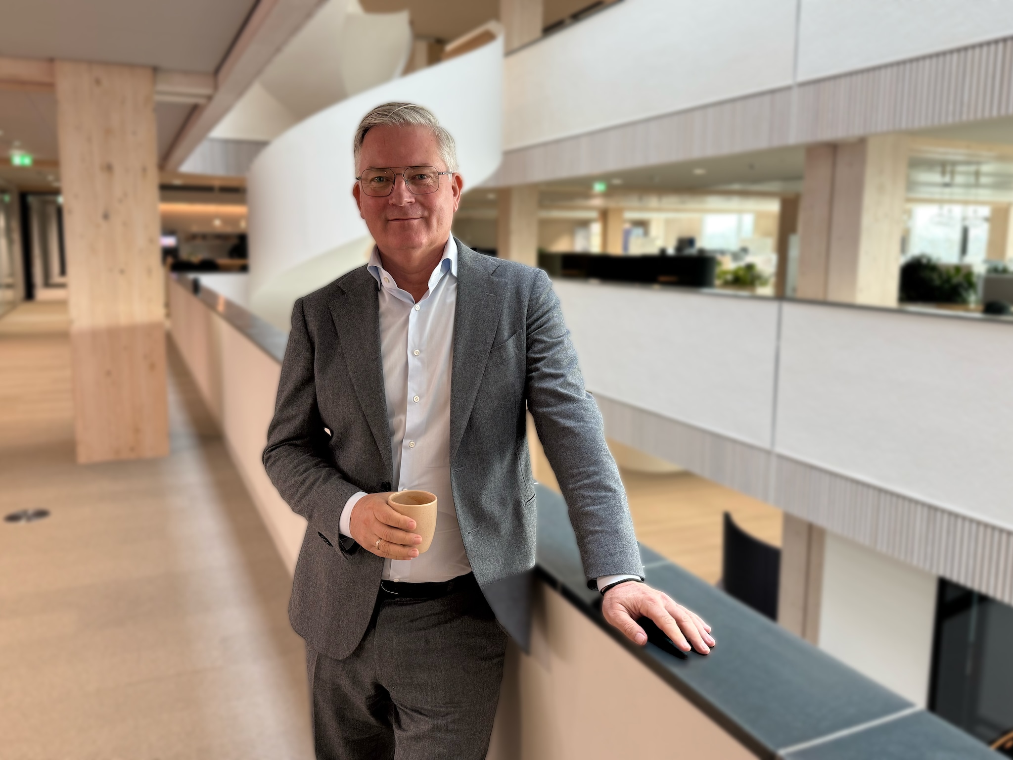 van cliniclowns naar dille kamille hoe 1 ervaring ceo hans geels veranderde