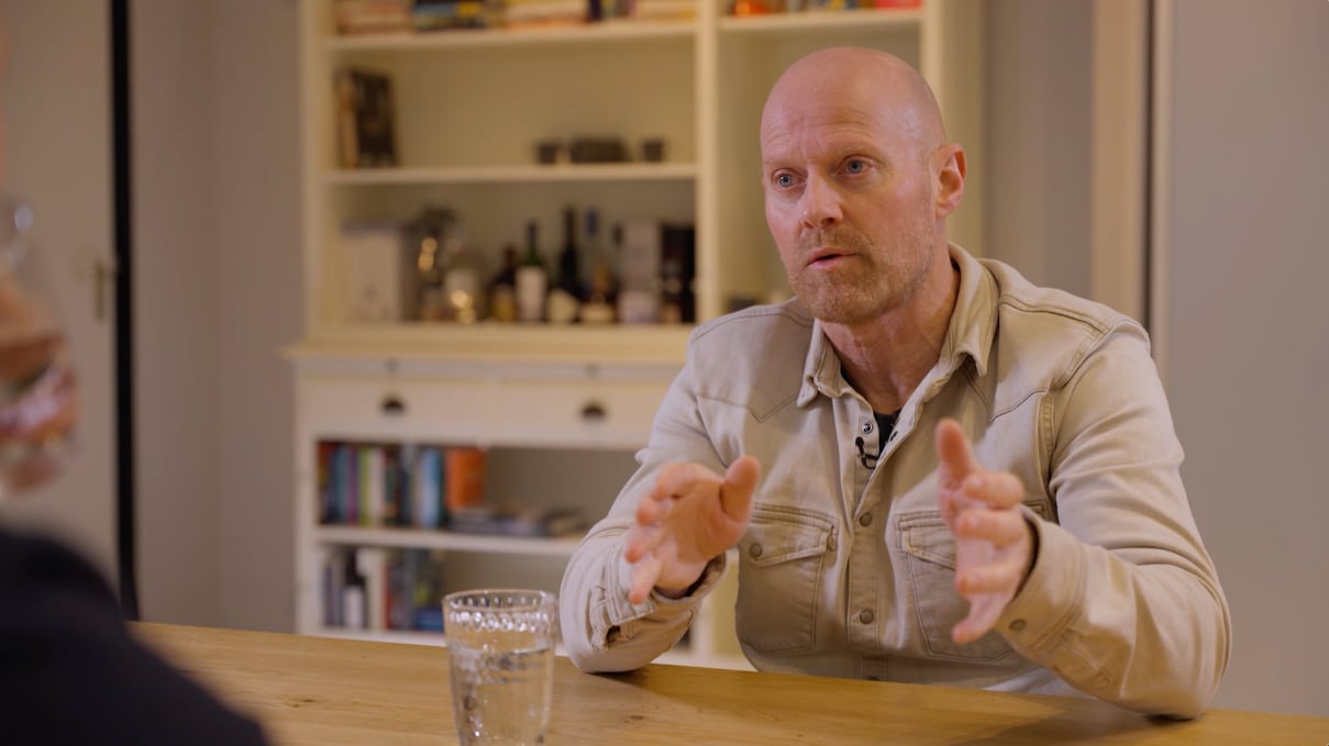 Erik Wegewijs geeft Pepijn advies in Doorbrekers. Beeld: BusinessWise Erik Wegewijs geeft Pepijn advies in Doorbrekers. Beeld: BusinessWise