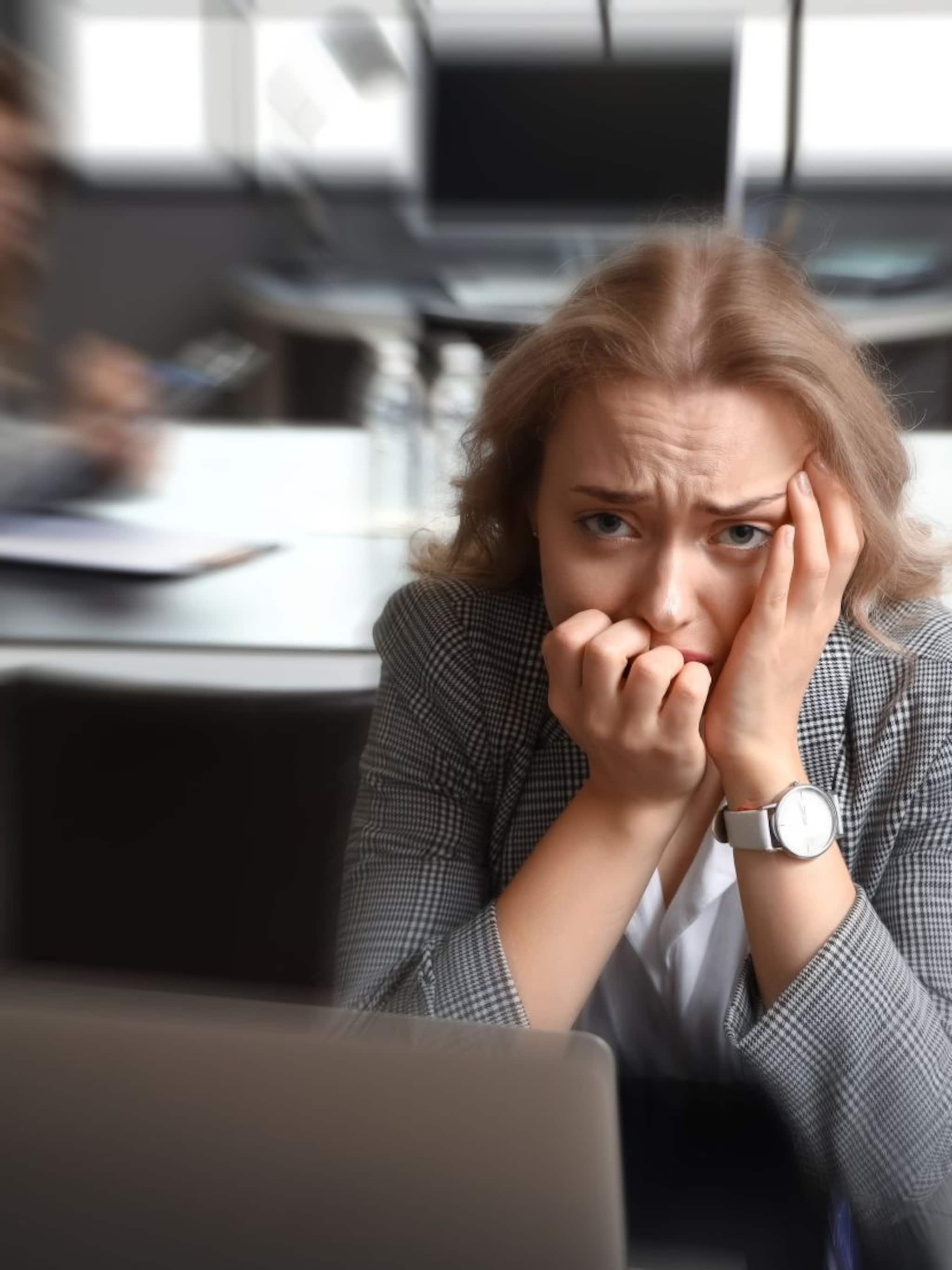 fear of peoples opinion fopo angst stress hulp advies werknemers