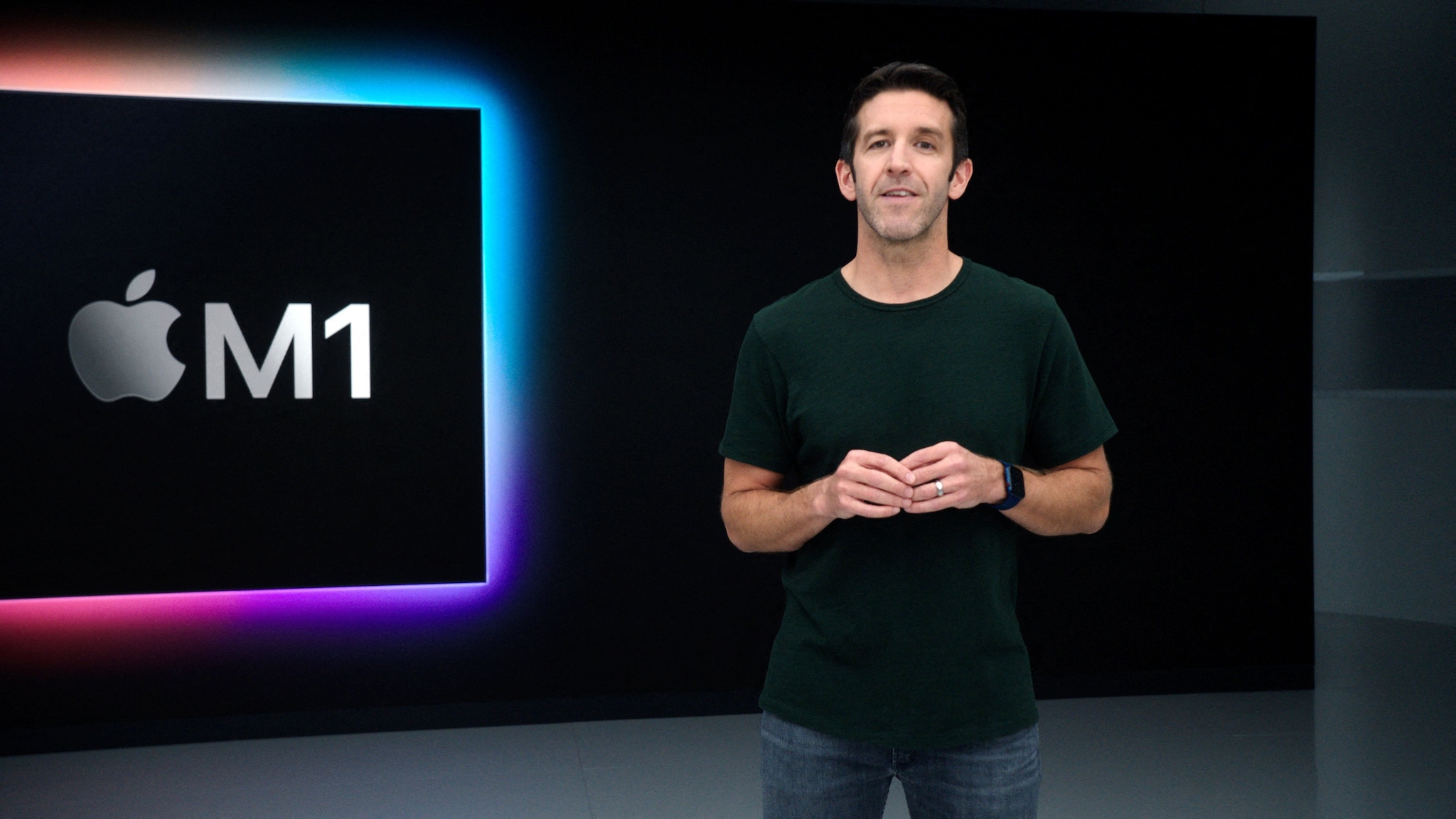 John Ternus onthult de M1-chip. AFP