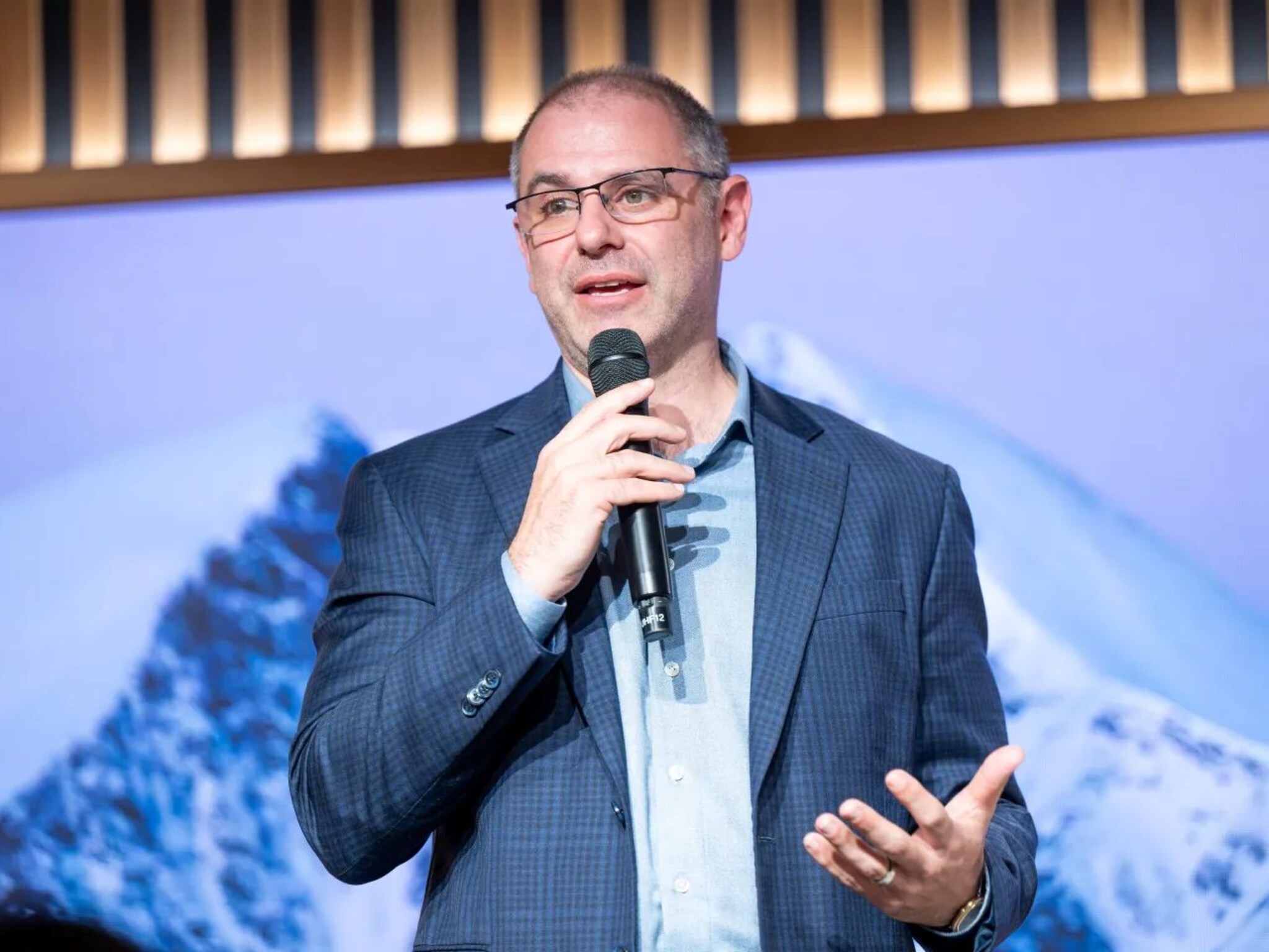 nieuwe ceo linkedin dan shapero