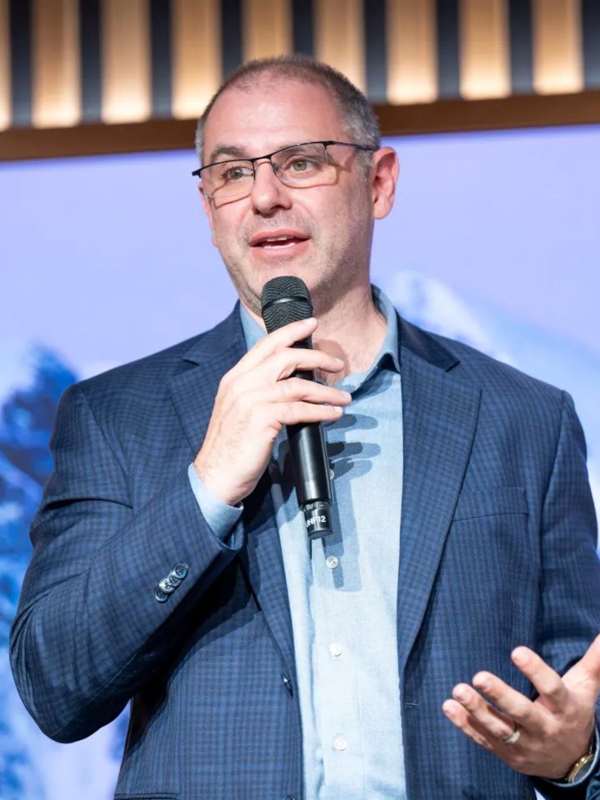 nieuwe ceo linkedin dan shapero